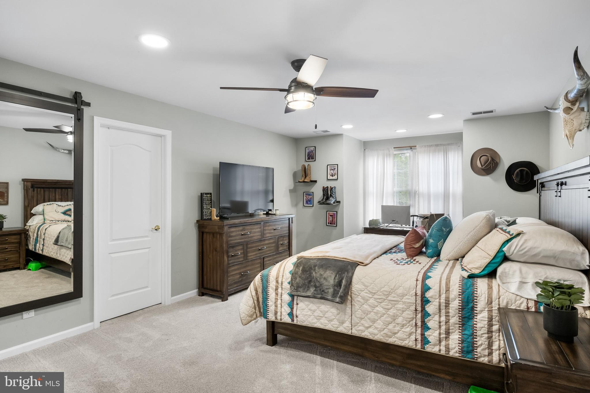 12 LOWBRIDGE PASSAGE