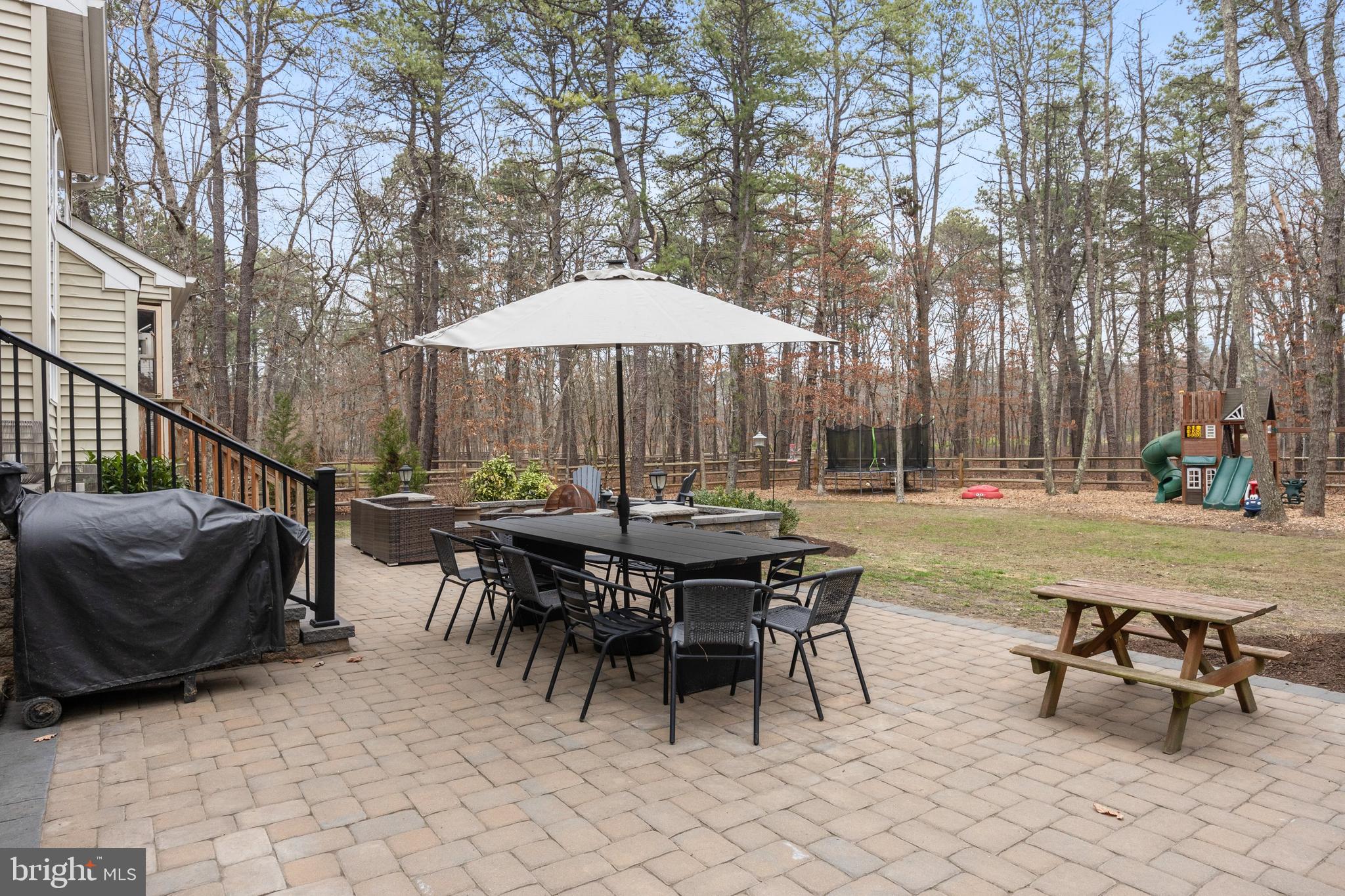 12 LOWBRIDGE PASSAGE