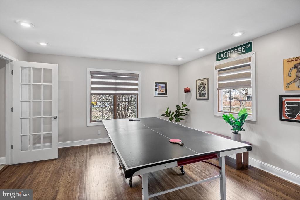 1405 GEORGIAN DRIVE