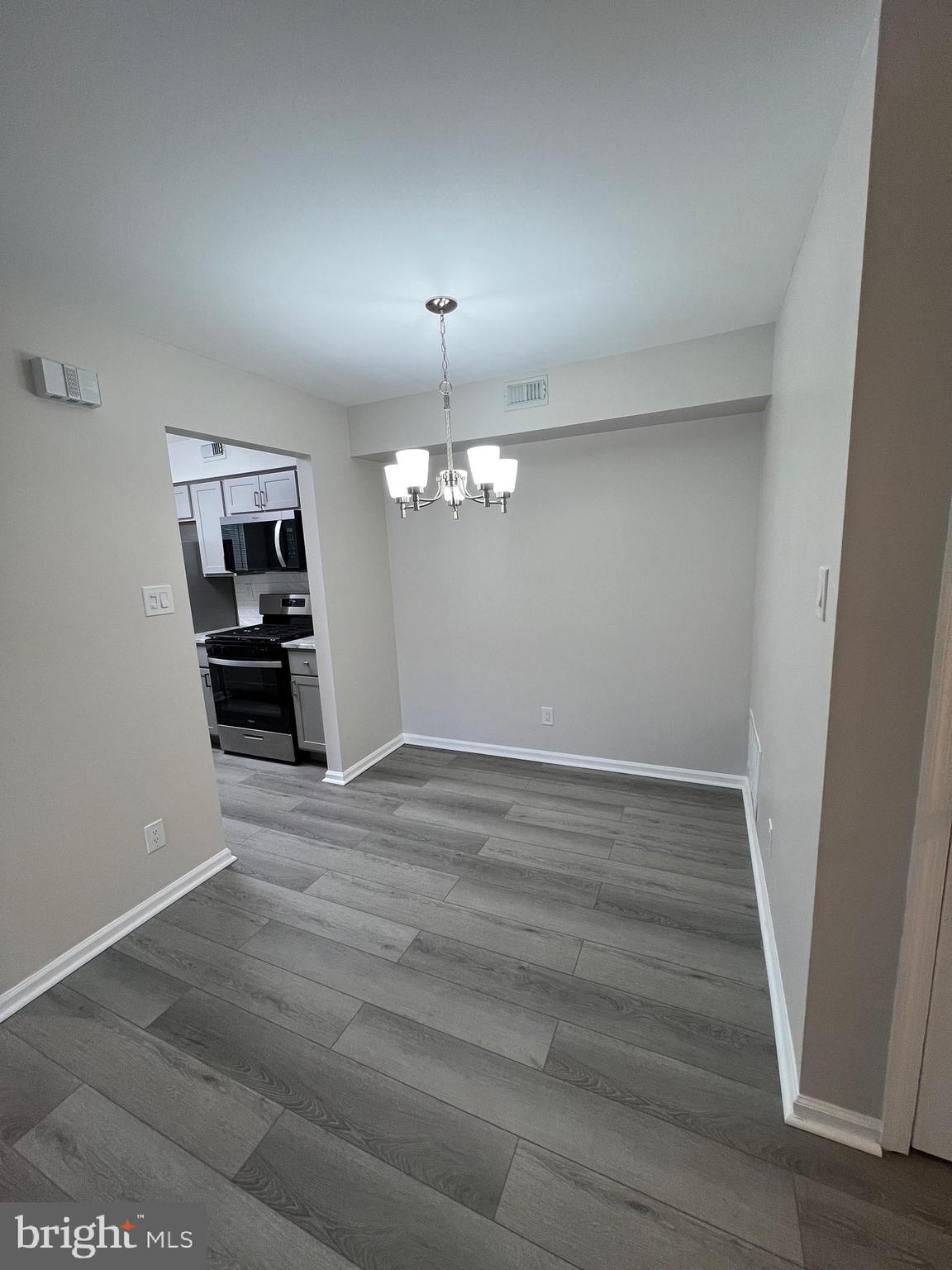 2405 YARMOUTH LANE A