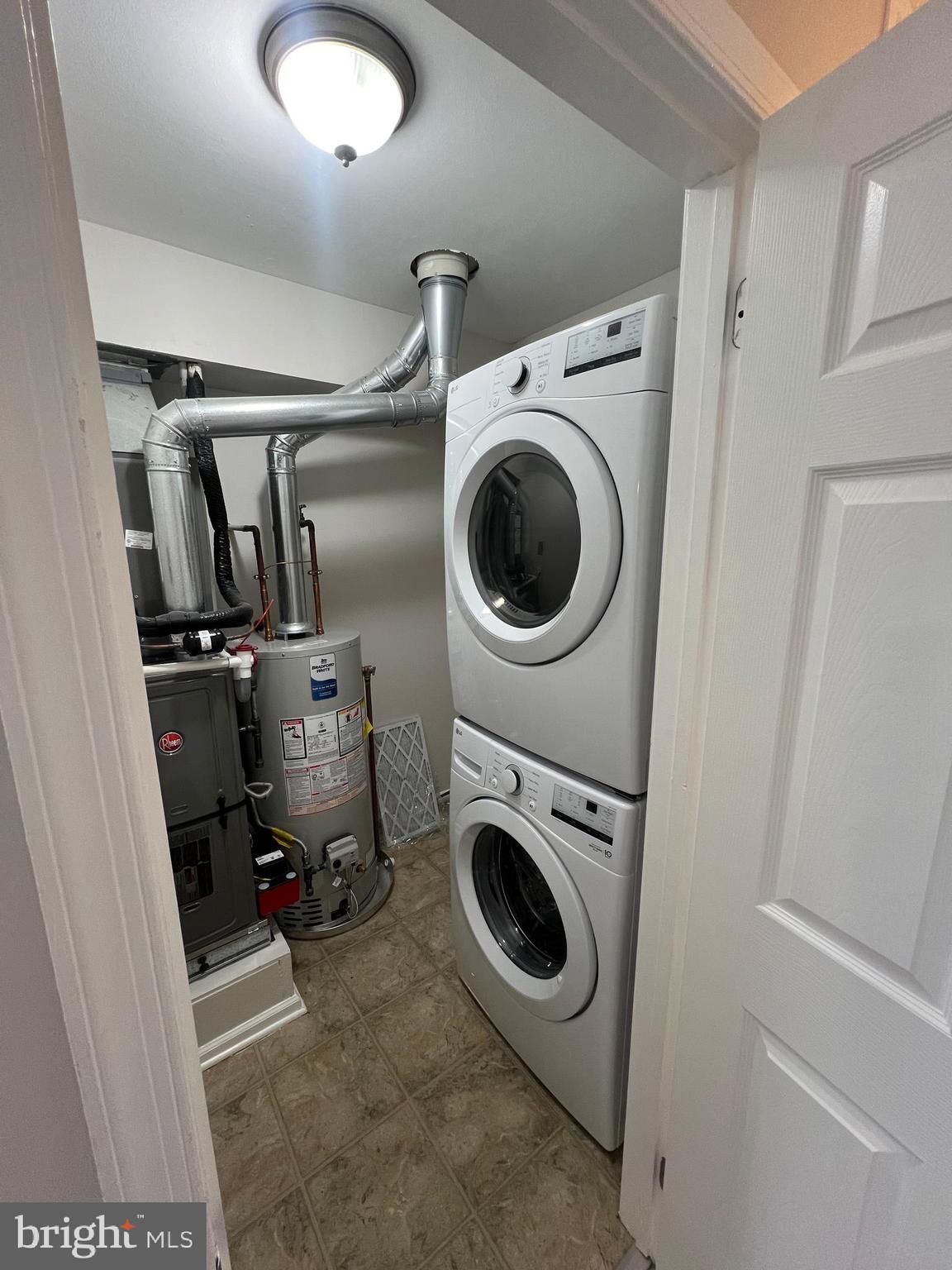 2405 YARMOUTH LANE A