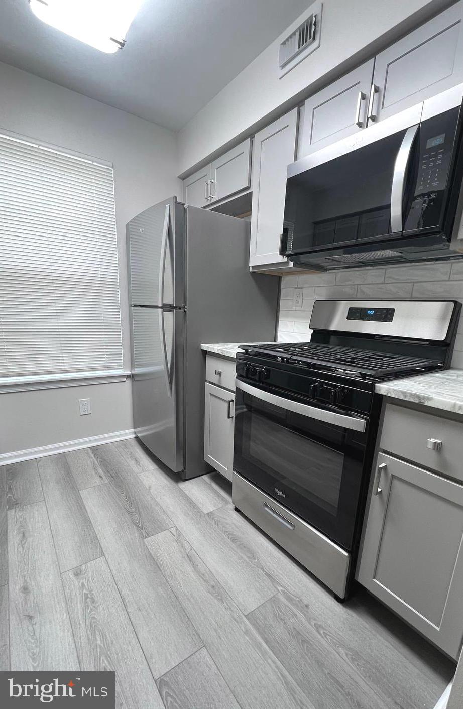 2405 YARMOUTH LANE A