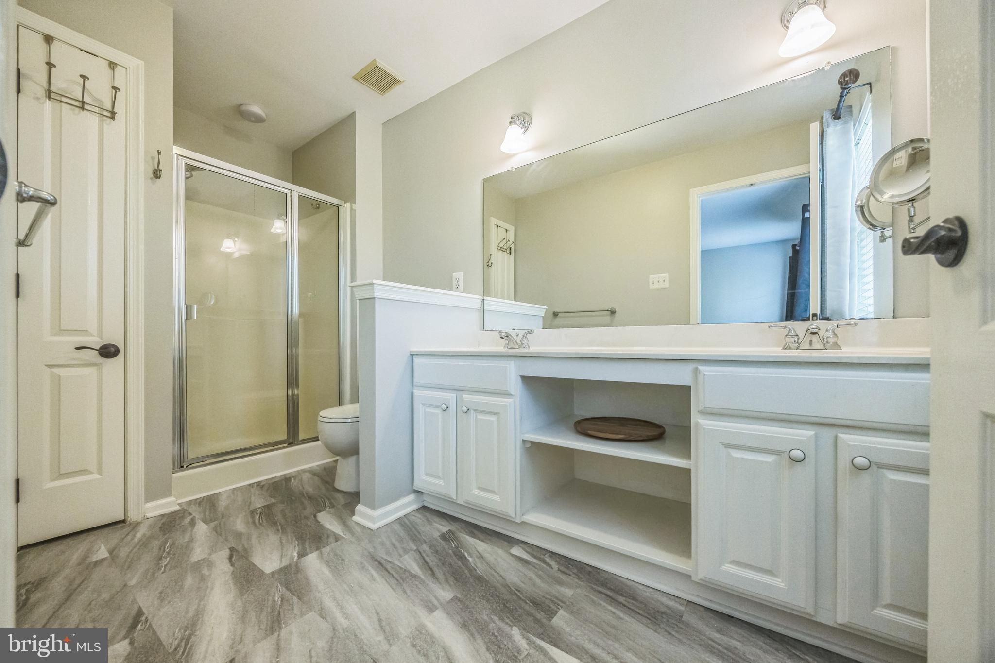 46 STERN LIGHT DRIVE