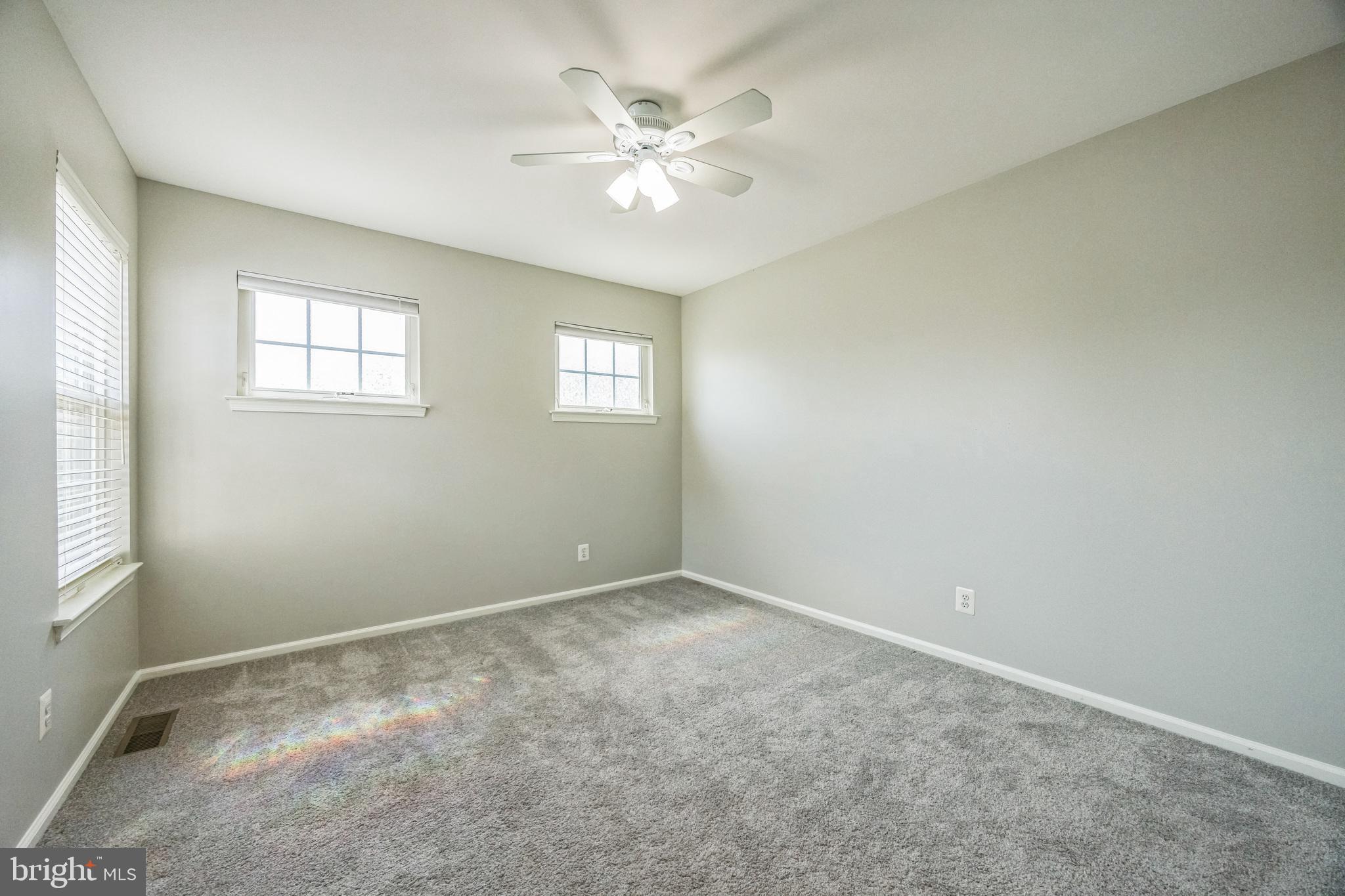 46 STERN LIGHT DRIVE