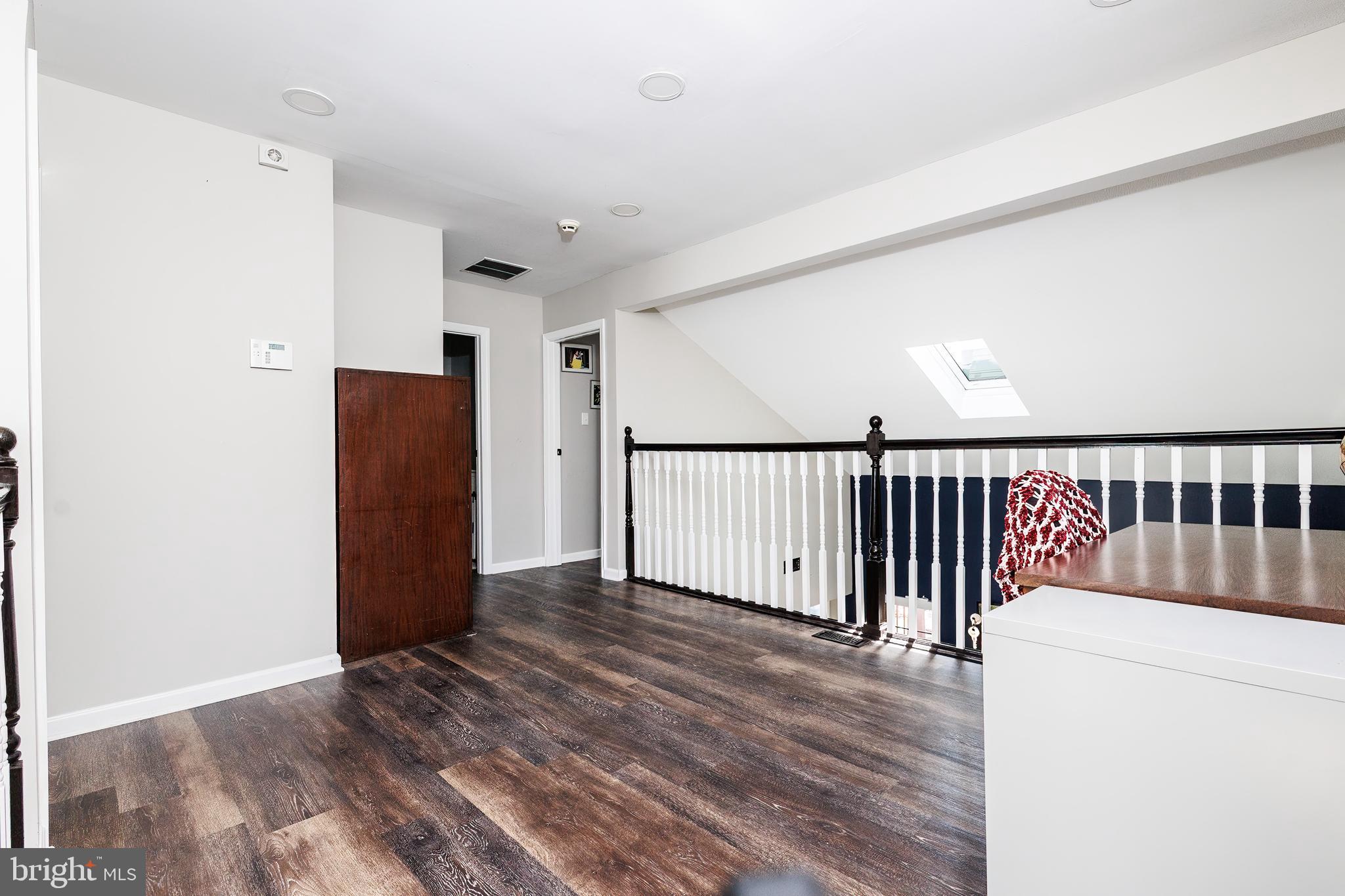 21 FAIRWAY COURT