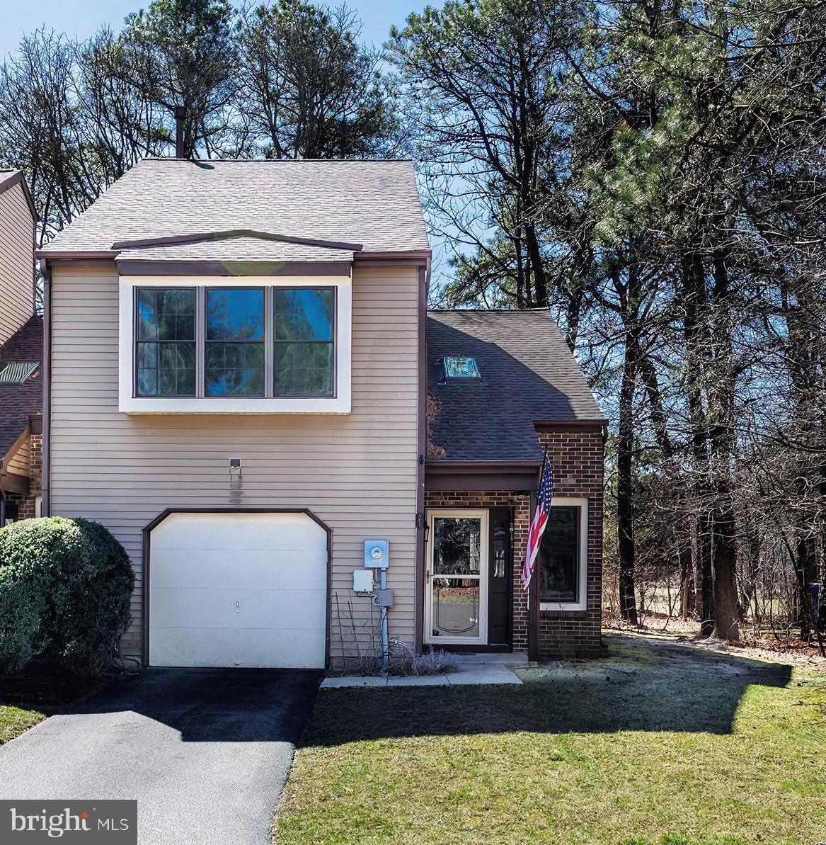 21 FAIRWAY COURT