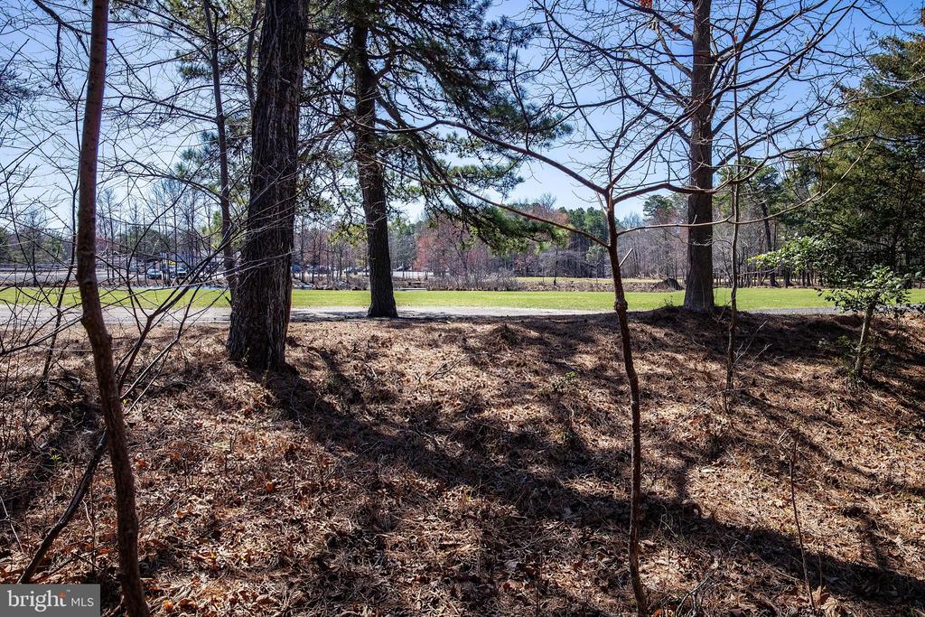 21 FAIRWAY COURT