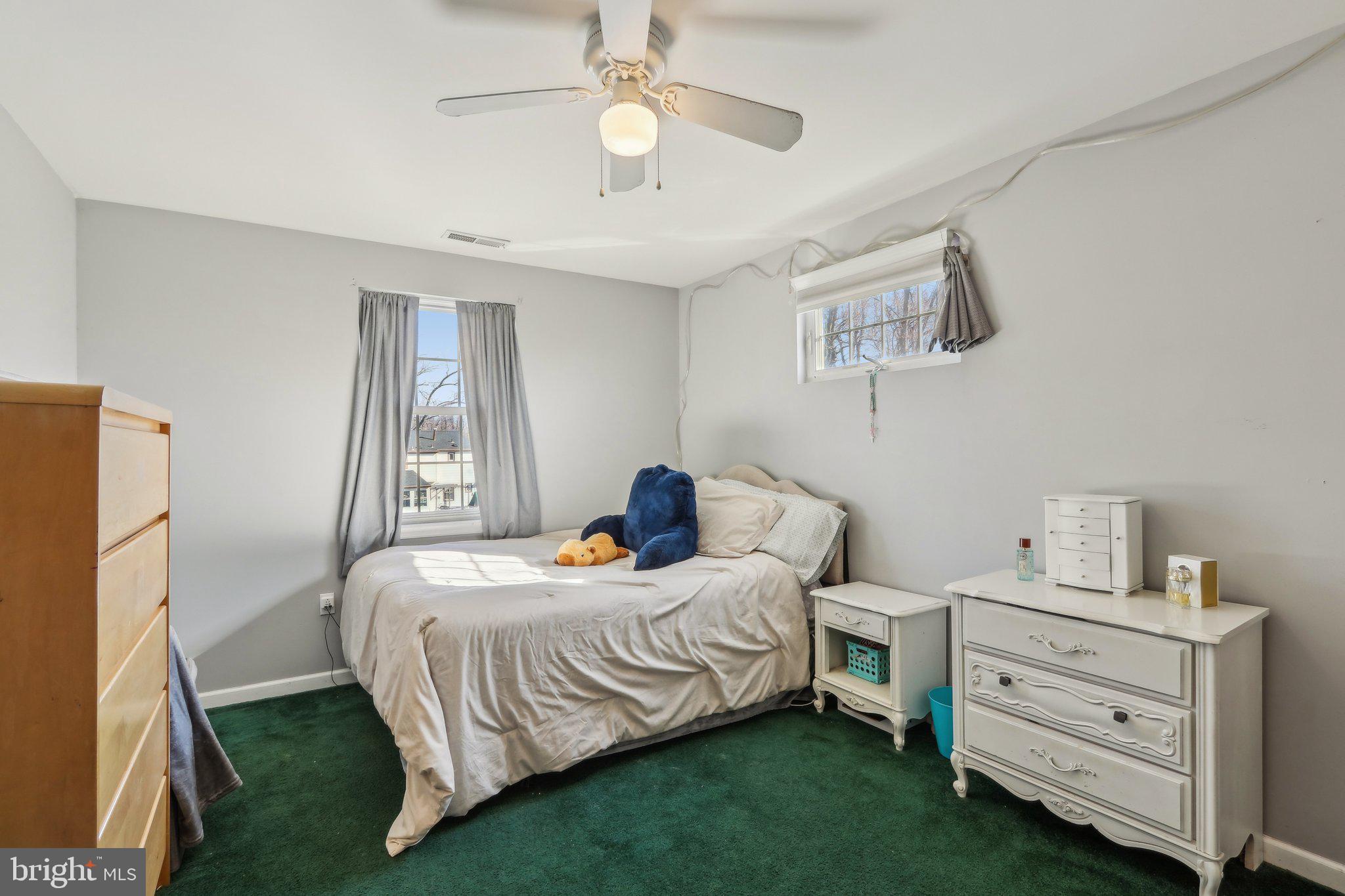 53 Marlborough Ave