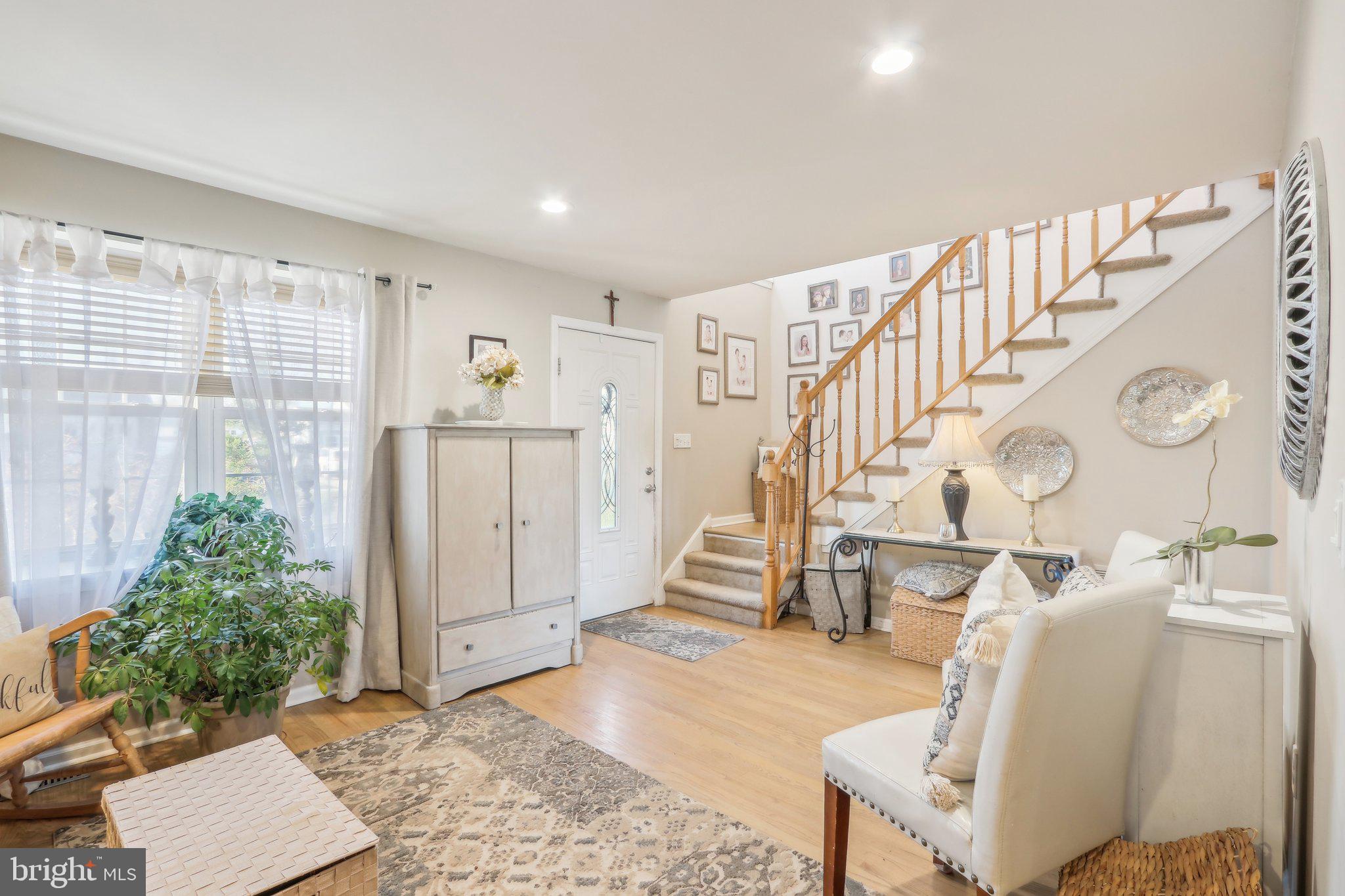 53 Marlborough Ave