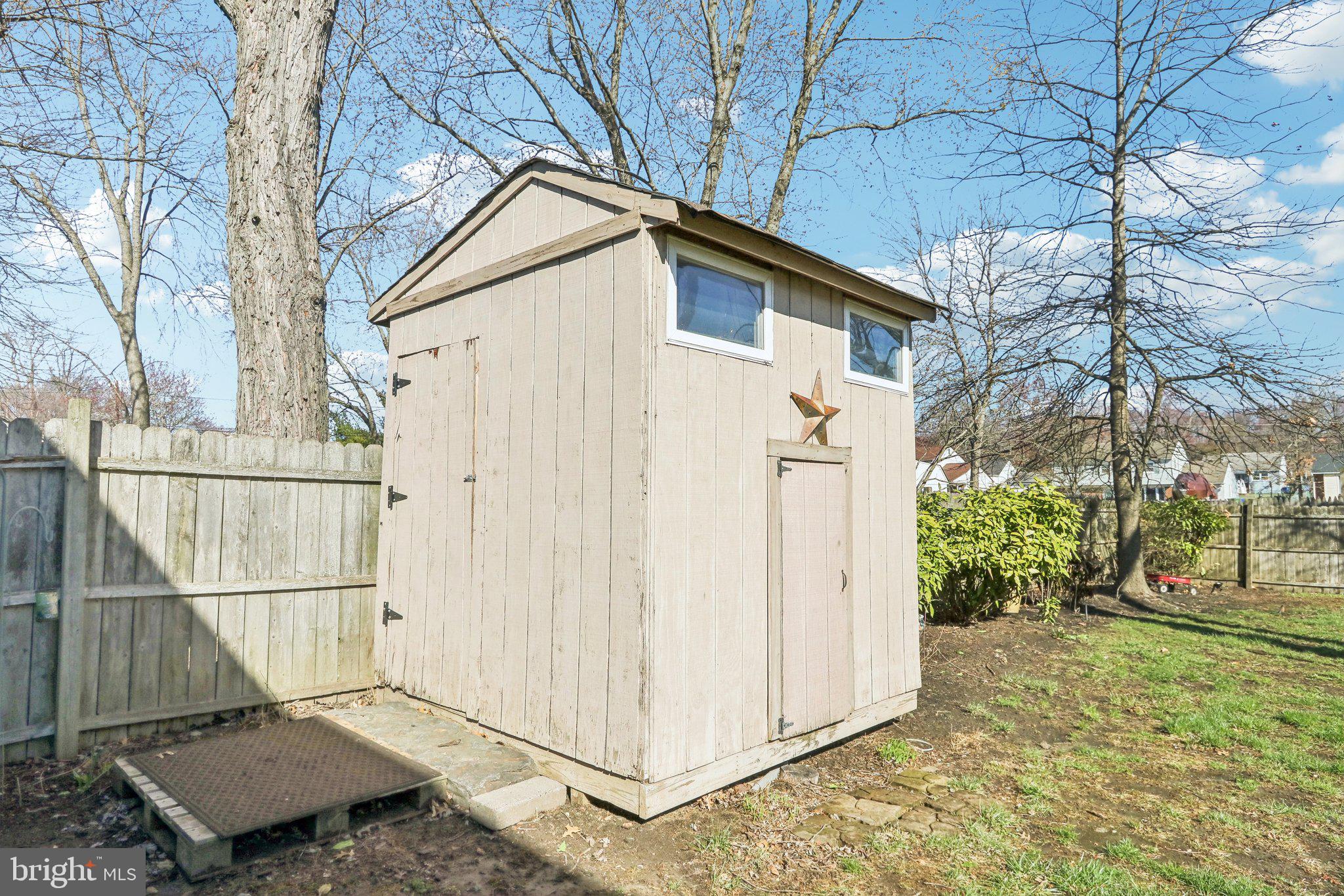 53 Marlborough Ave
