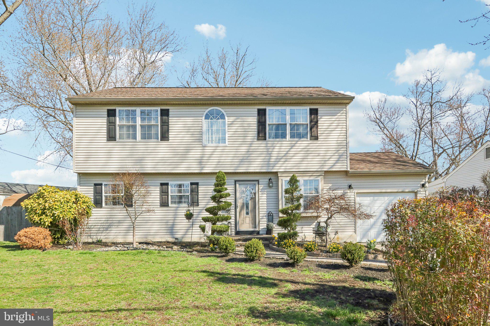 53 Marlborough Ave