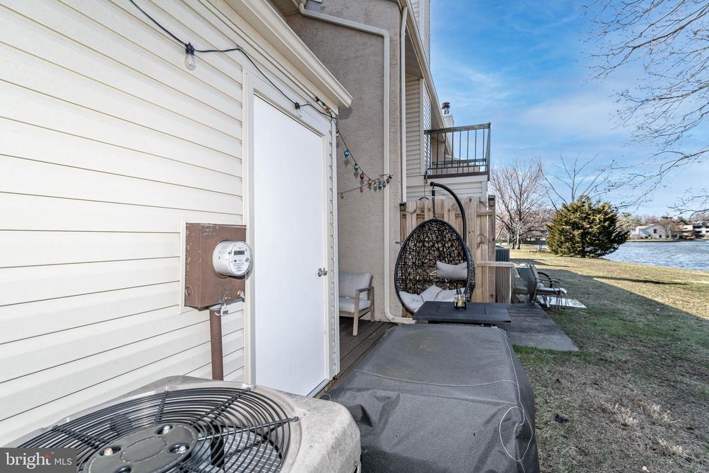 45 VIBURNUM LN