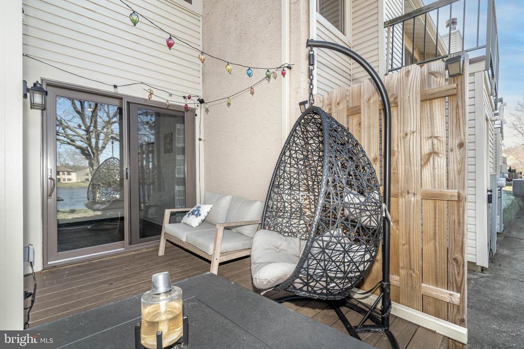 45 VIBURNUM LN