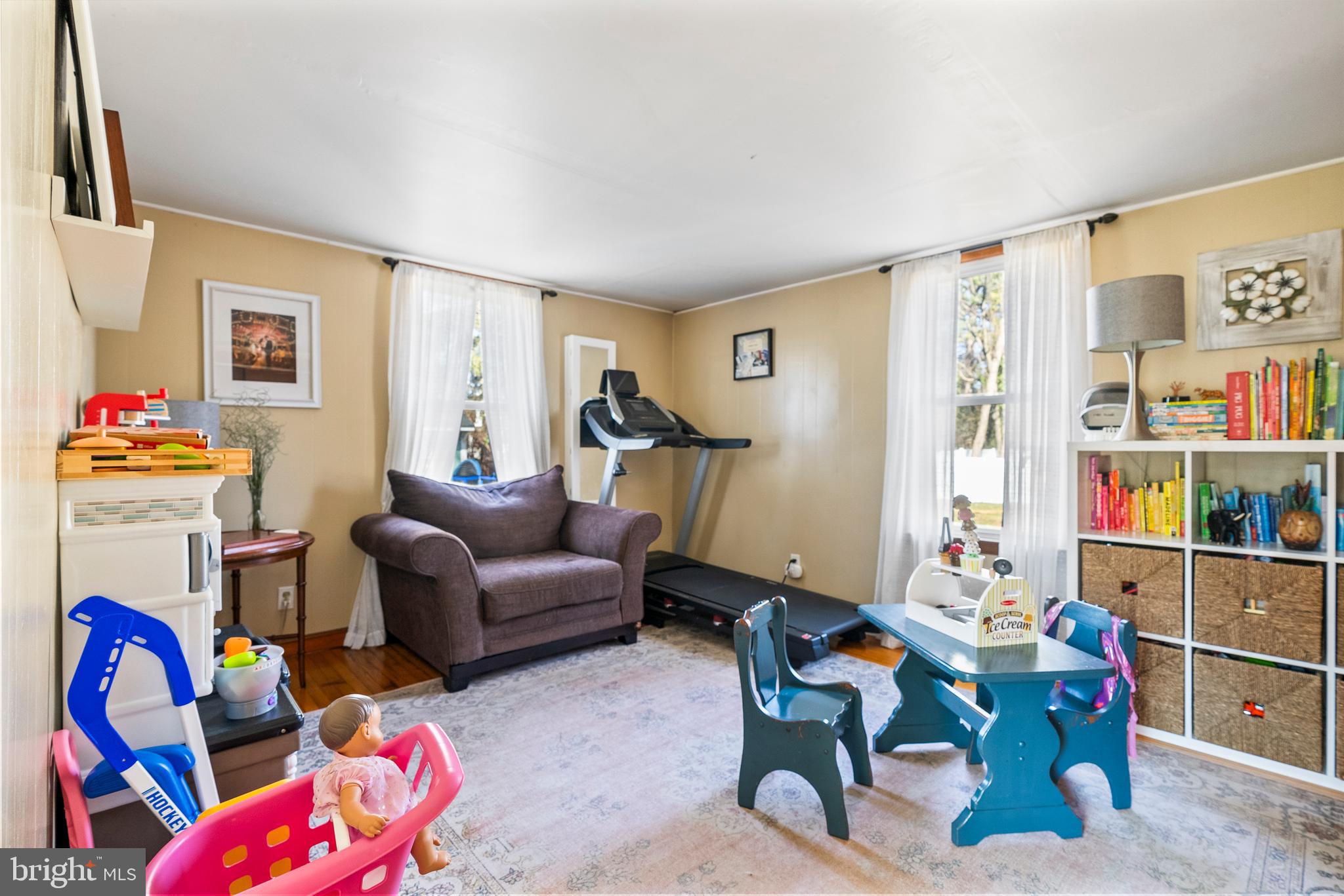 41 Pine St