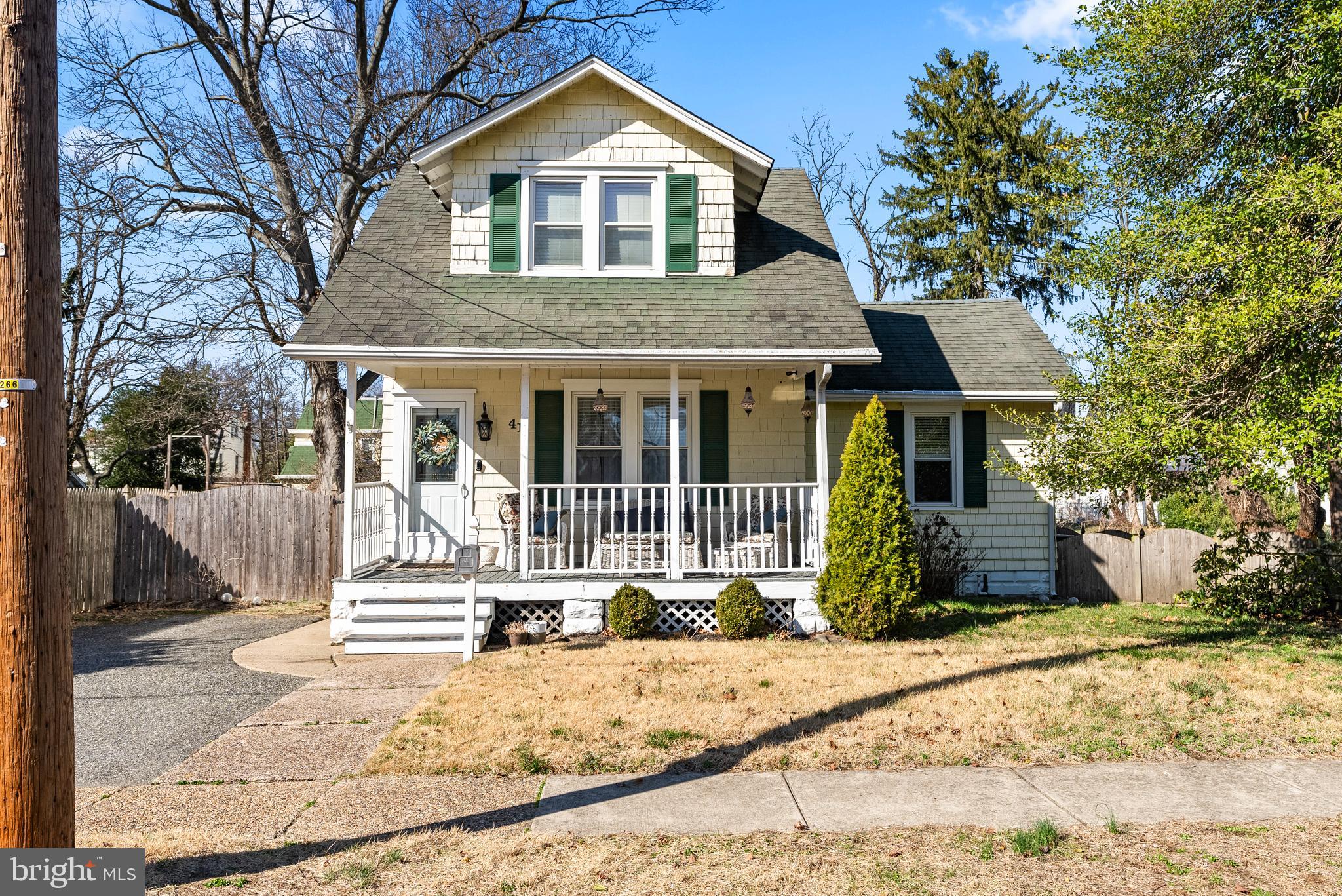 41 Pine St
