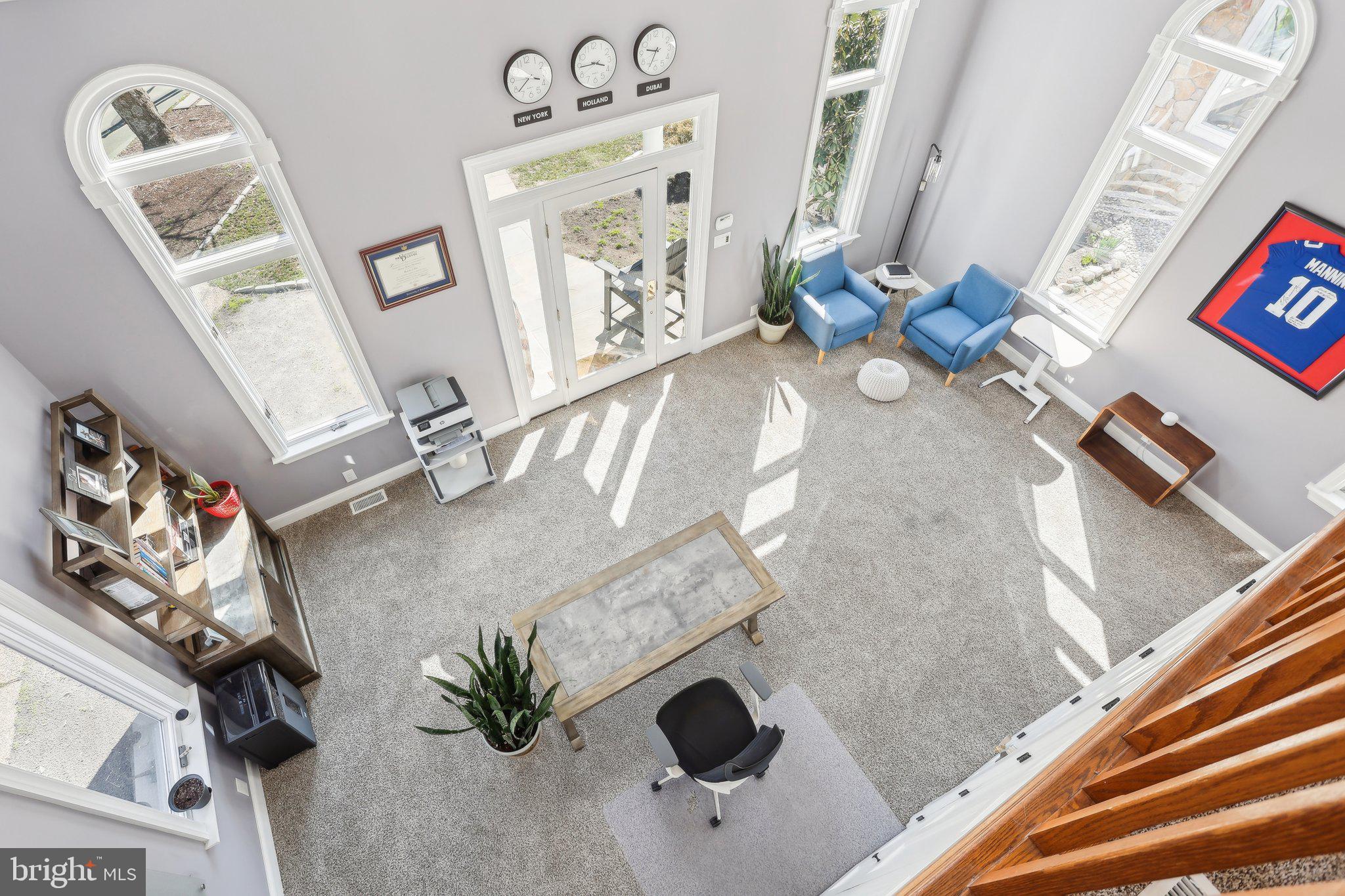 16 High Point Dr