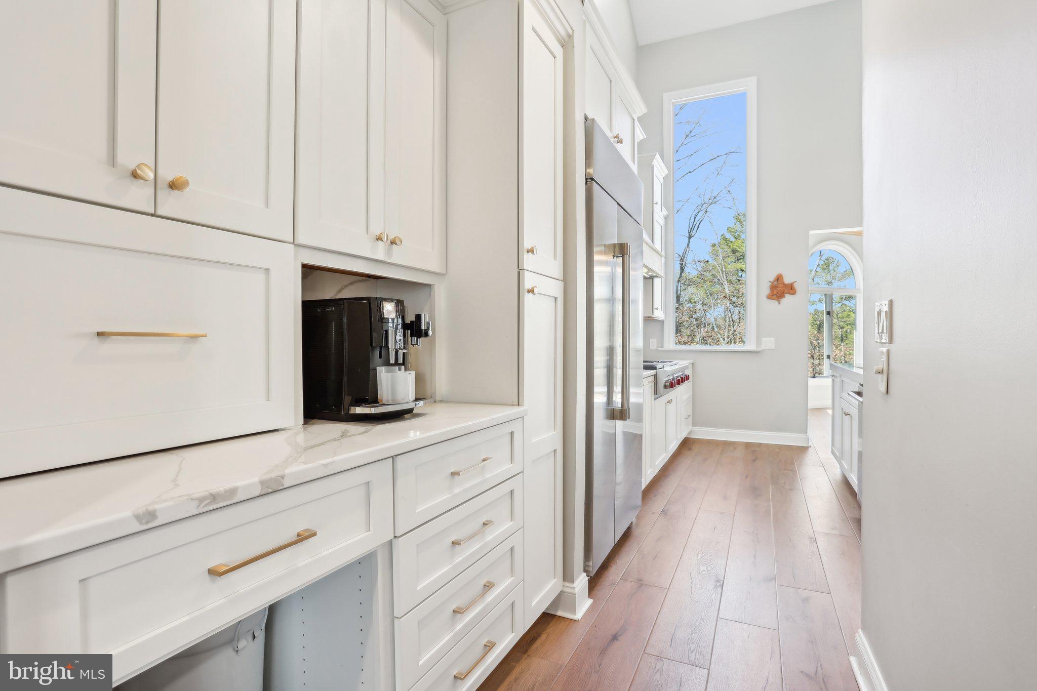 16 High Point Dr