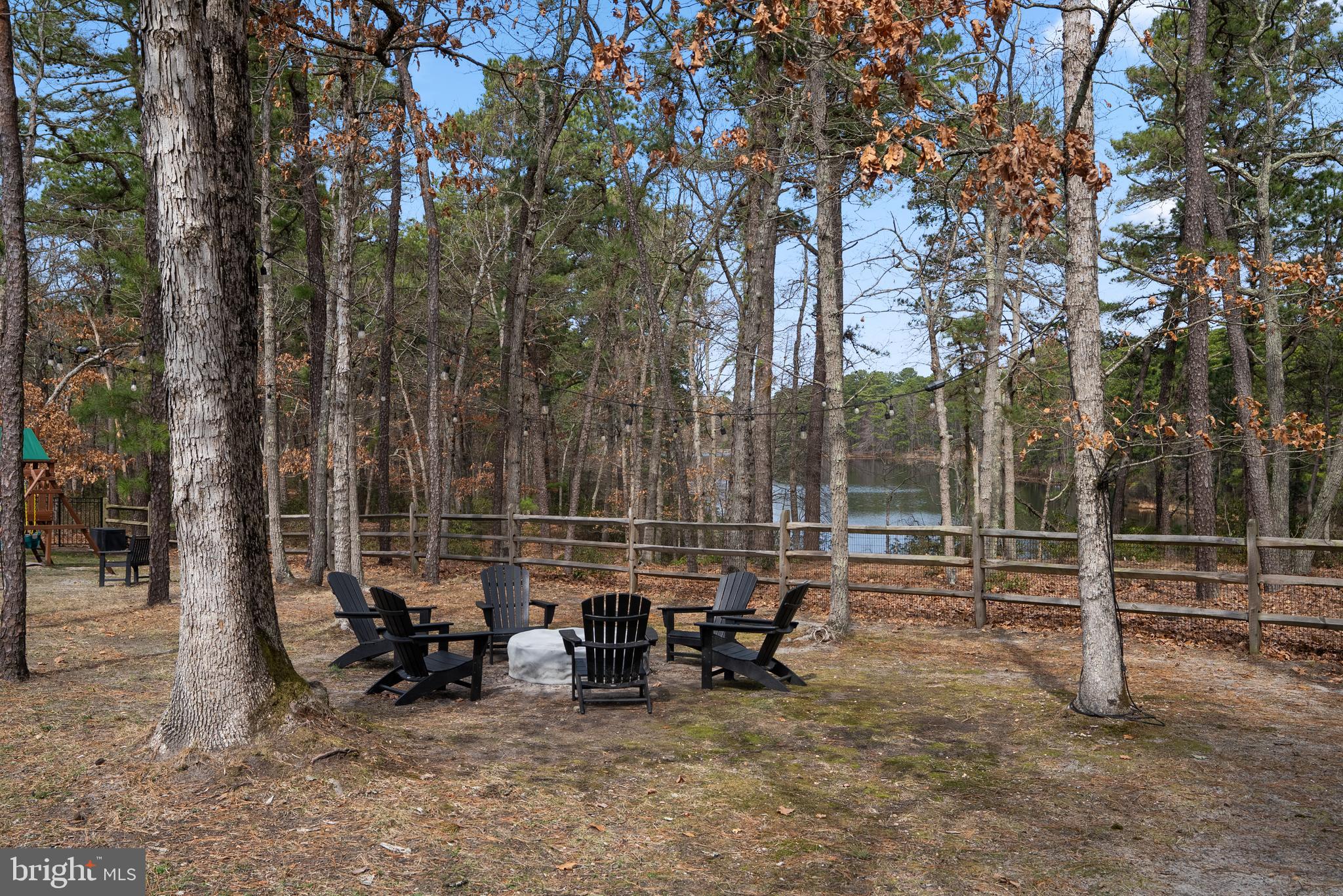 16 High Point Dr