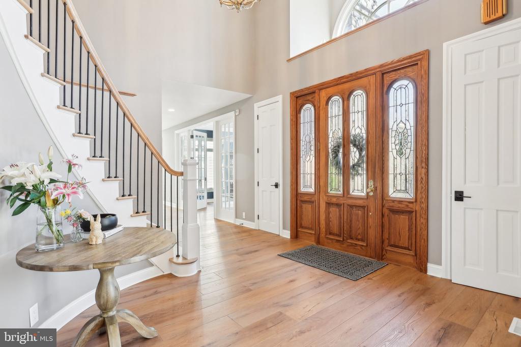 16 High Point Dr