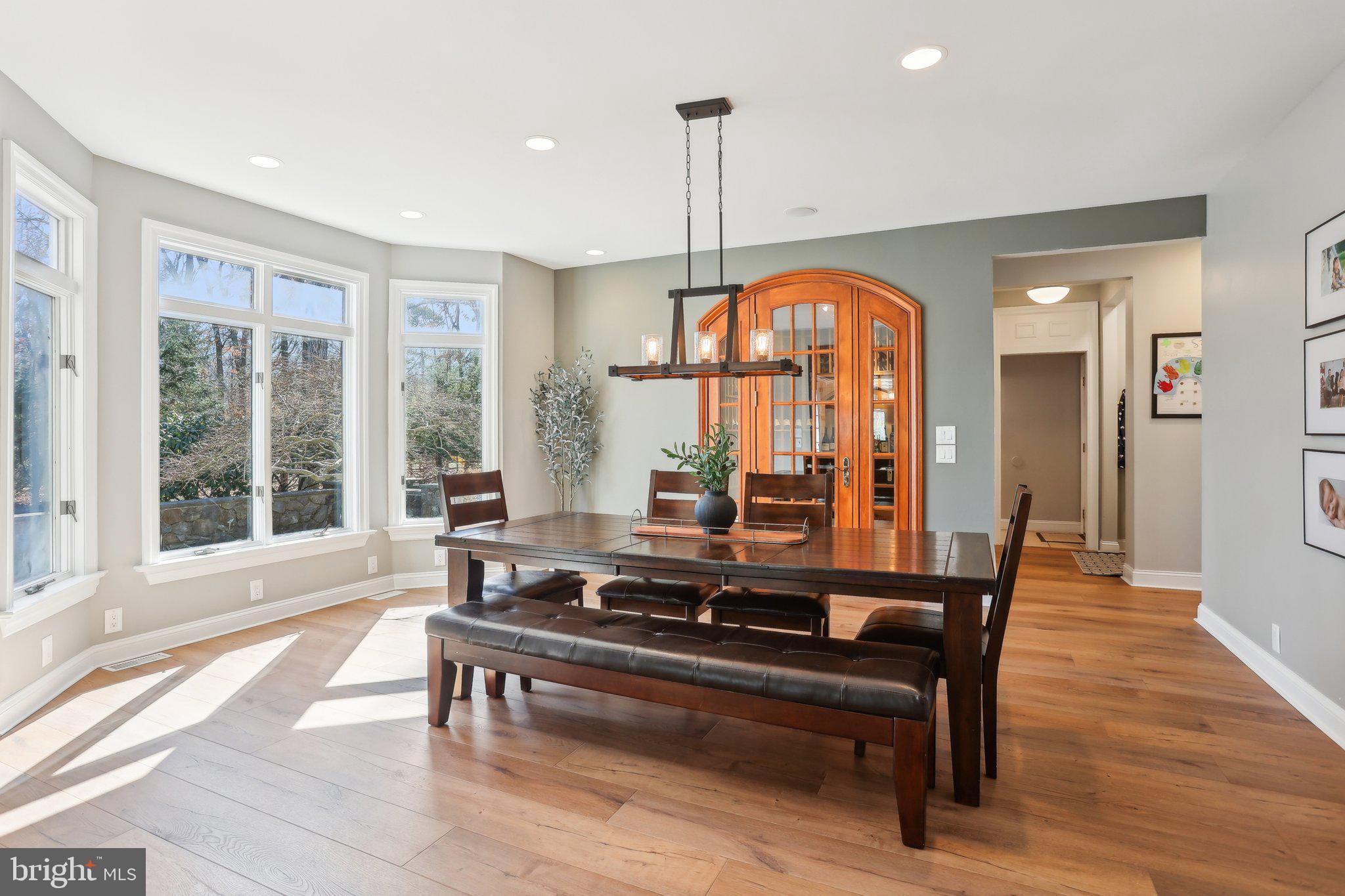 16 High Point Dr