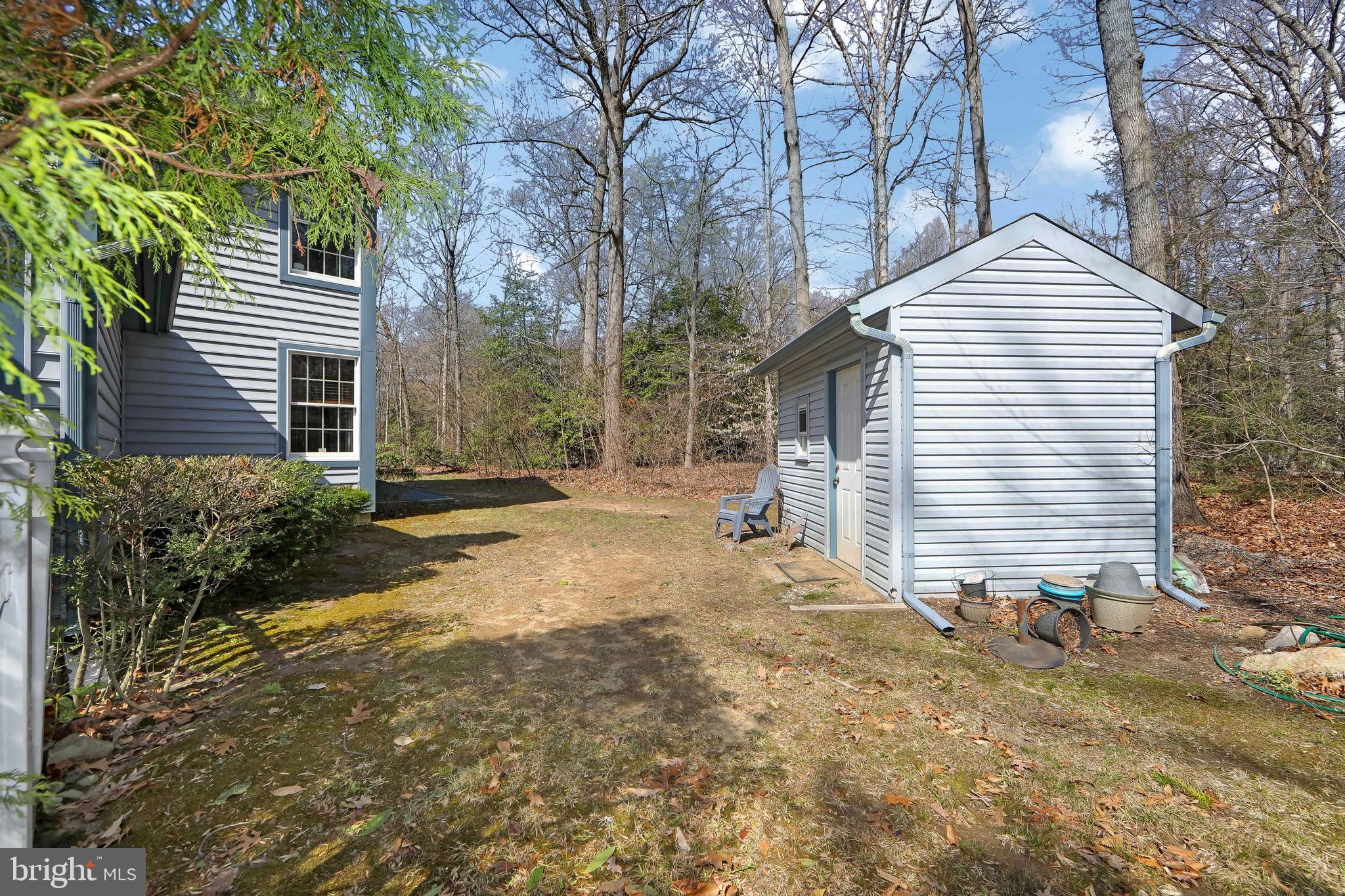 10 OAK TREE COURT