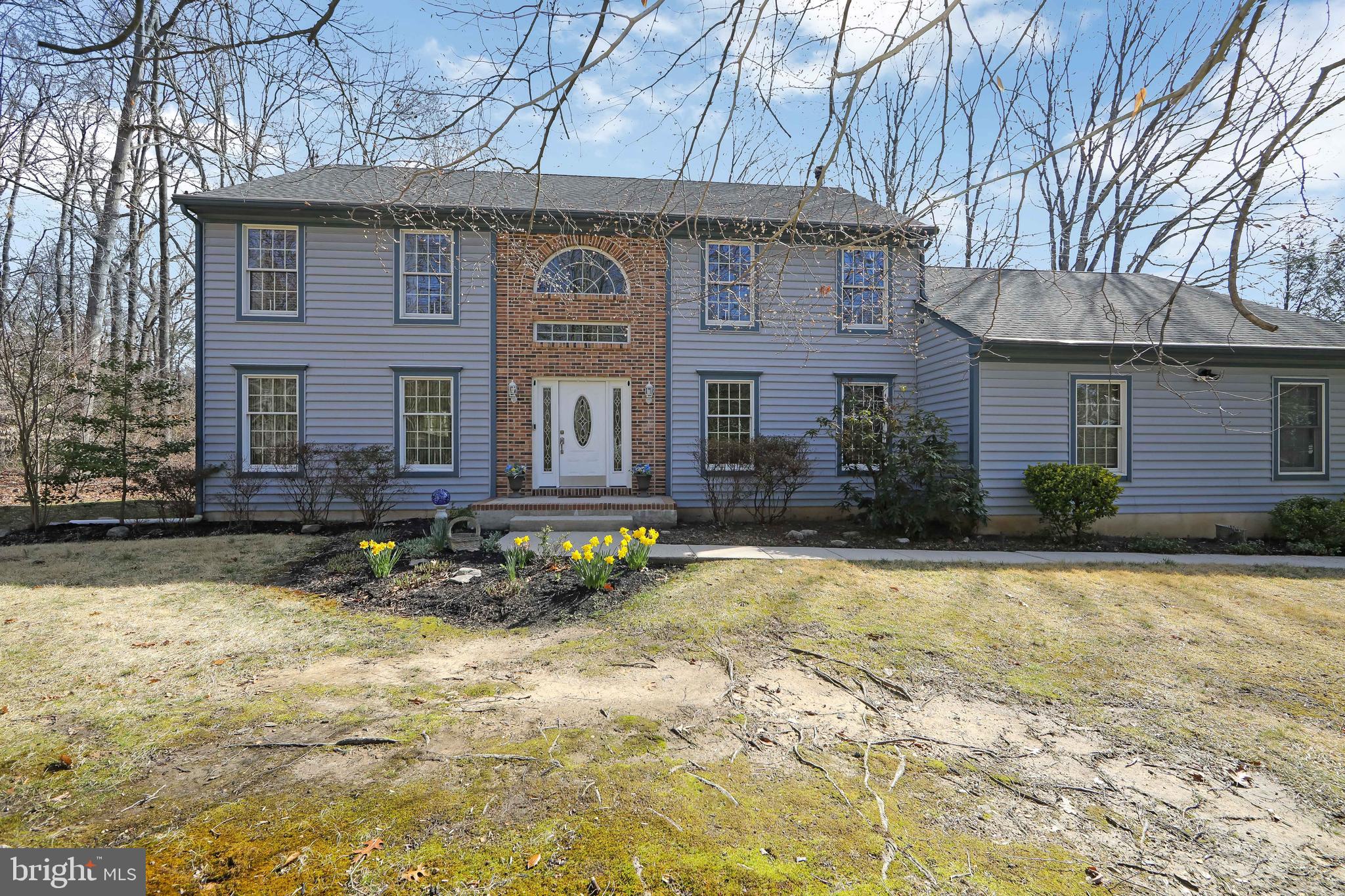 10 OAK TREE COURT