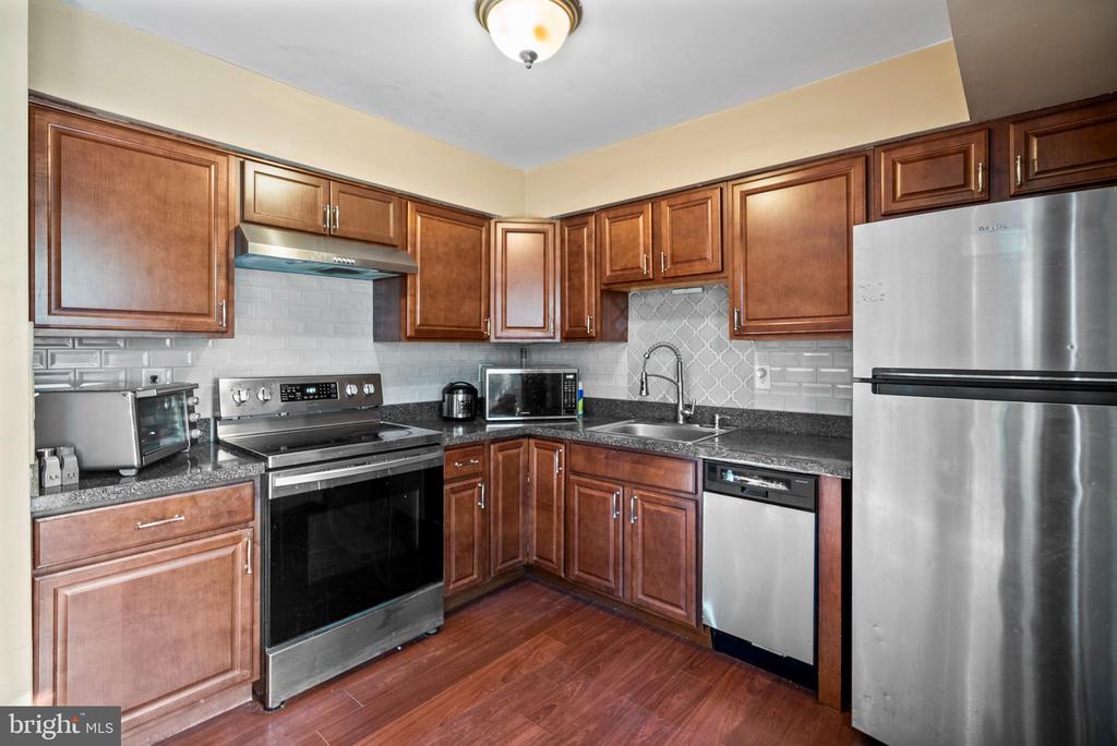 29 Sycamore Ct
