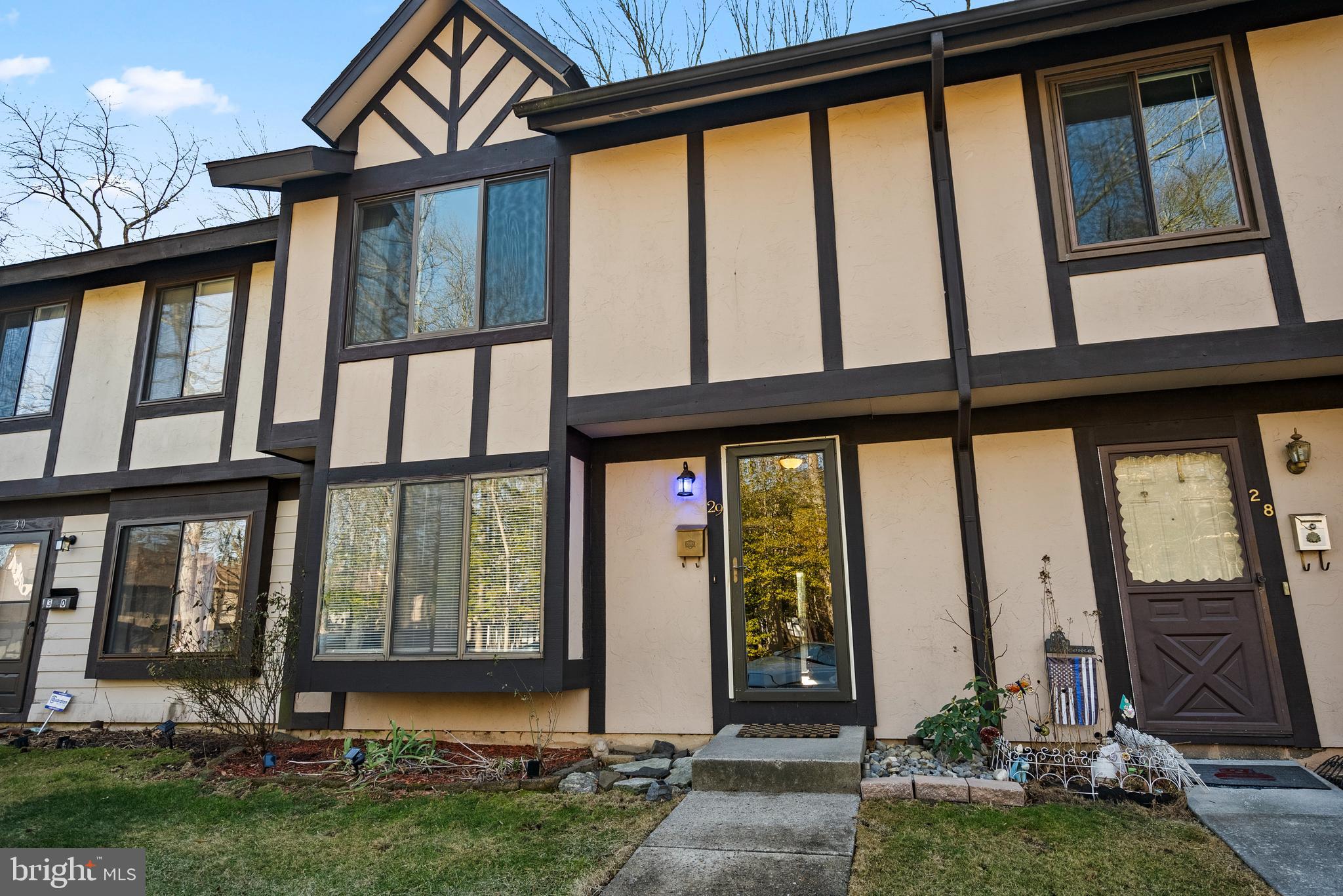 29 Sycamore Ct