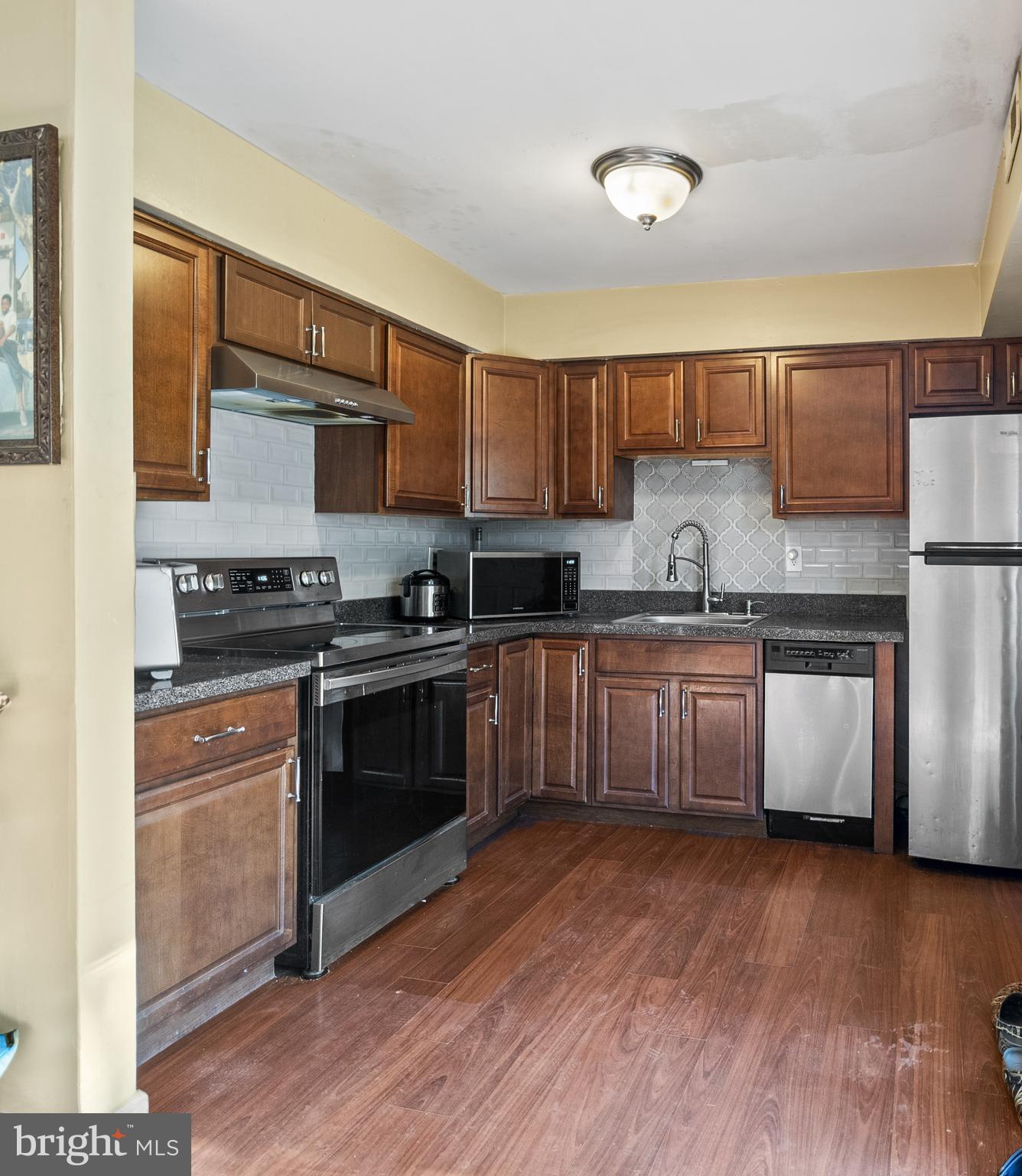 29 Sycamore Ct