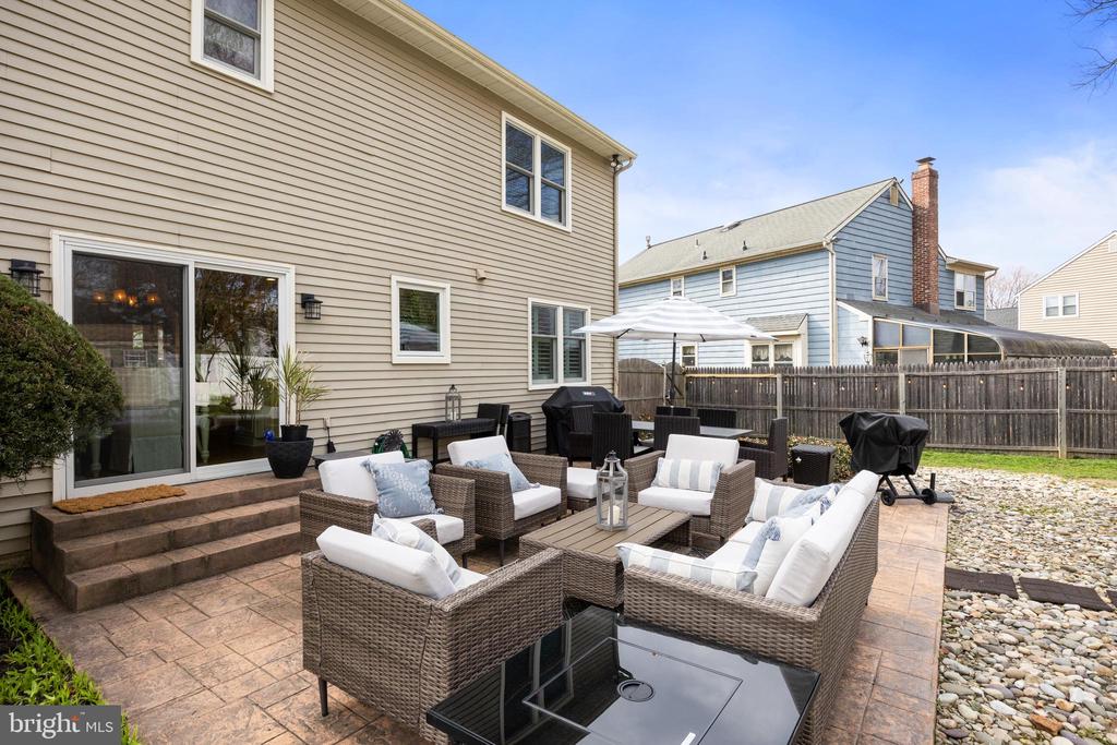 172 Meadow Ln