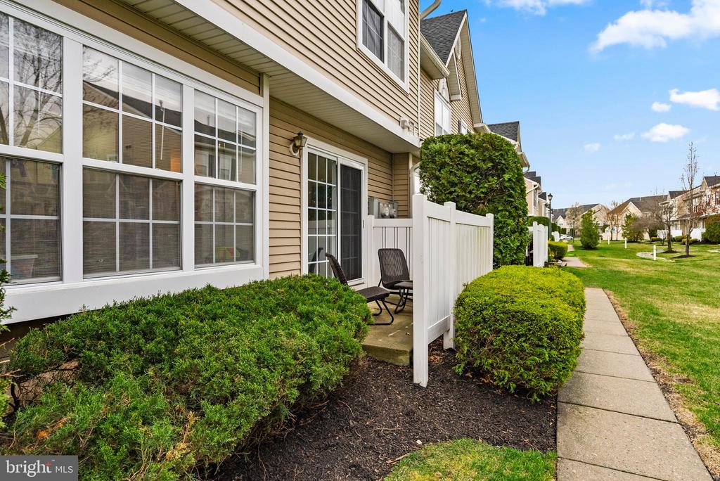 3705 Buxmont Rd