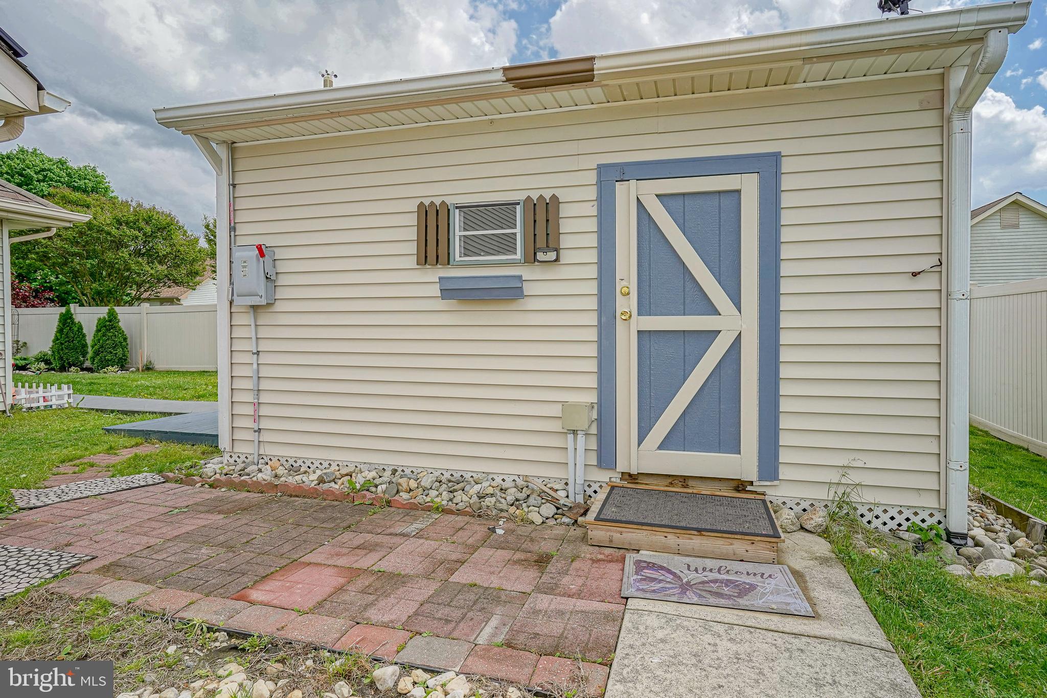 168 GREENBROOK DRIVE