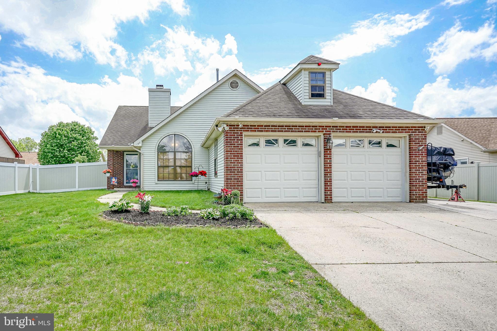 168 GREENBROOK DRIVE