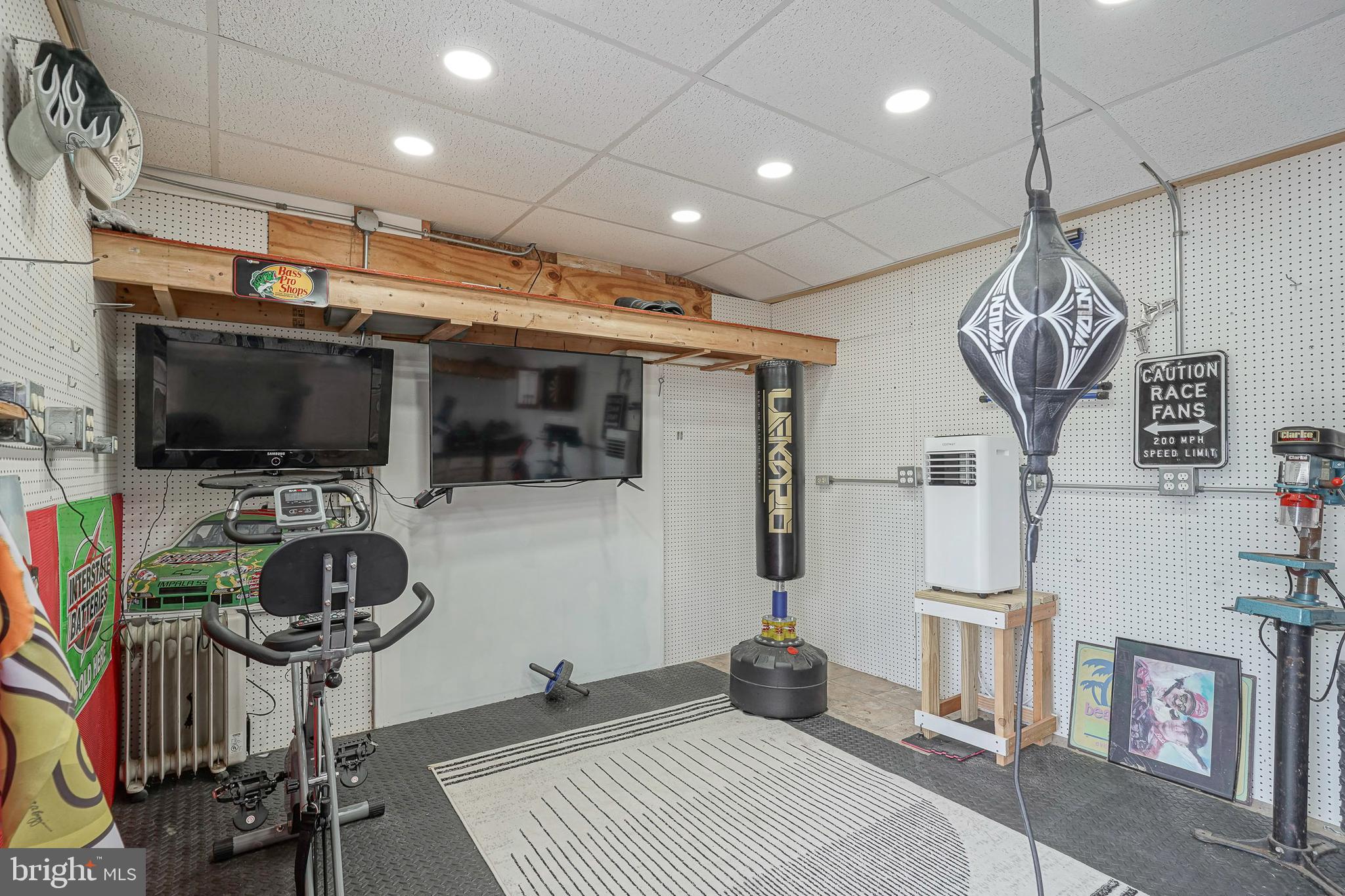 168 GREENBROOK DRIVE