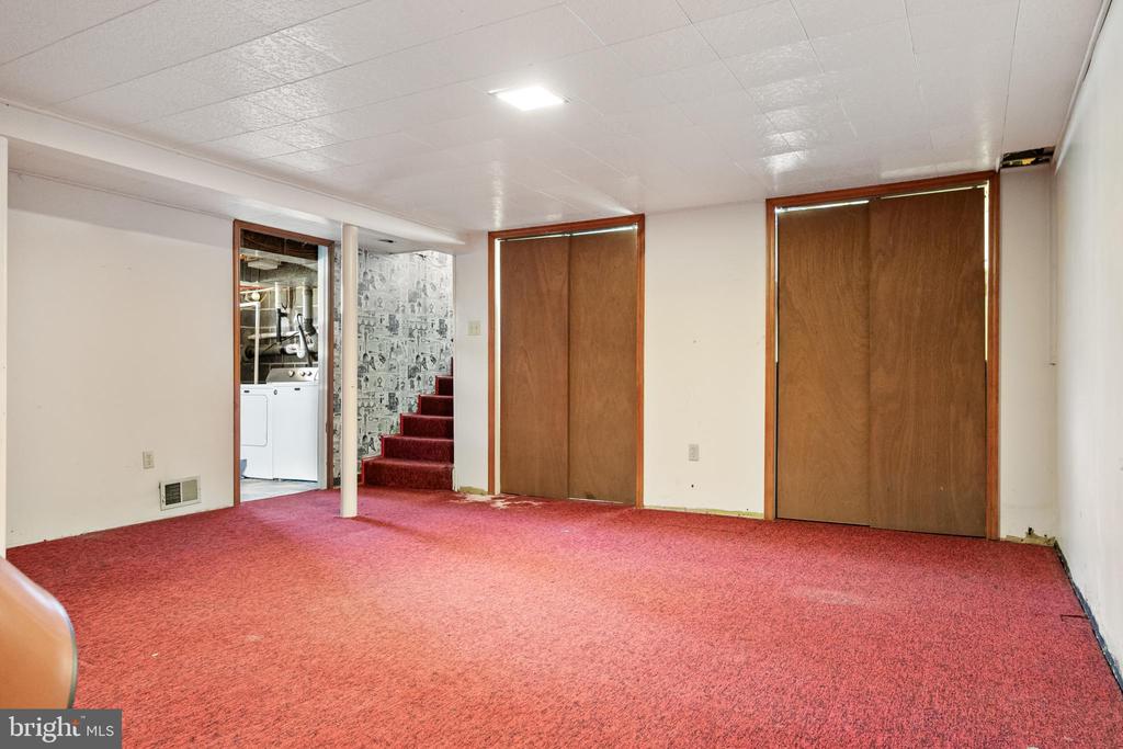 510 W VIRGINIA ROAD