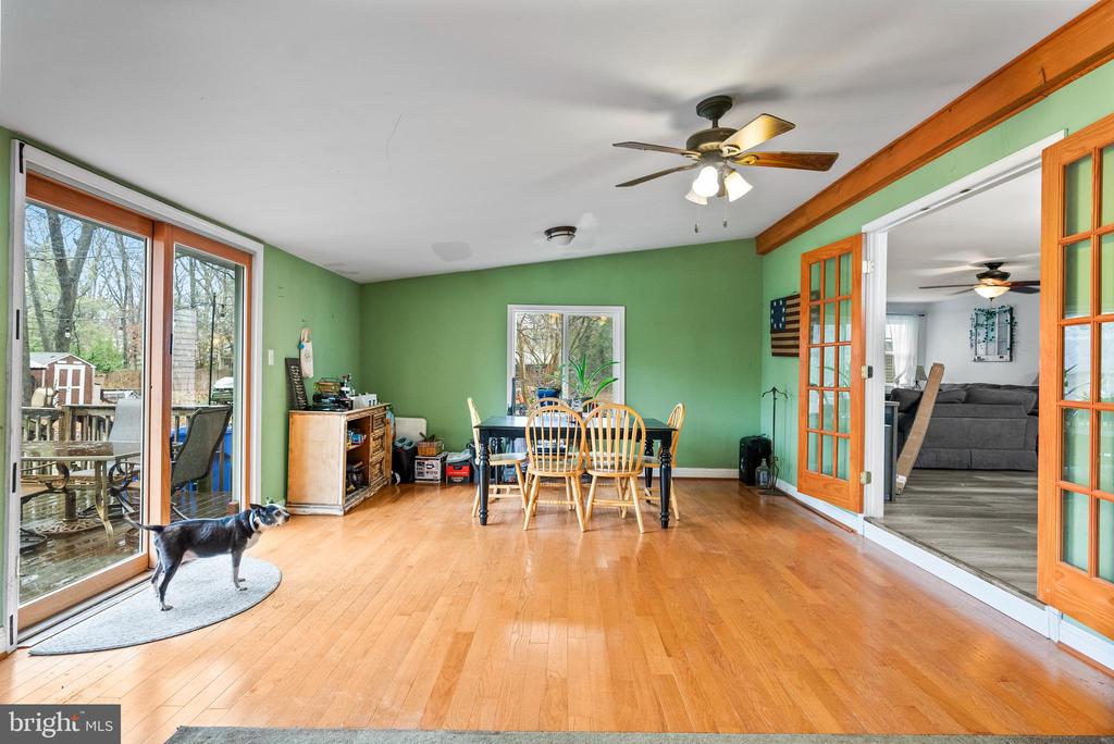 206 E Upper Park Rd