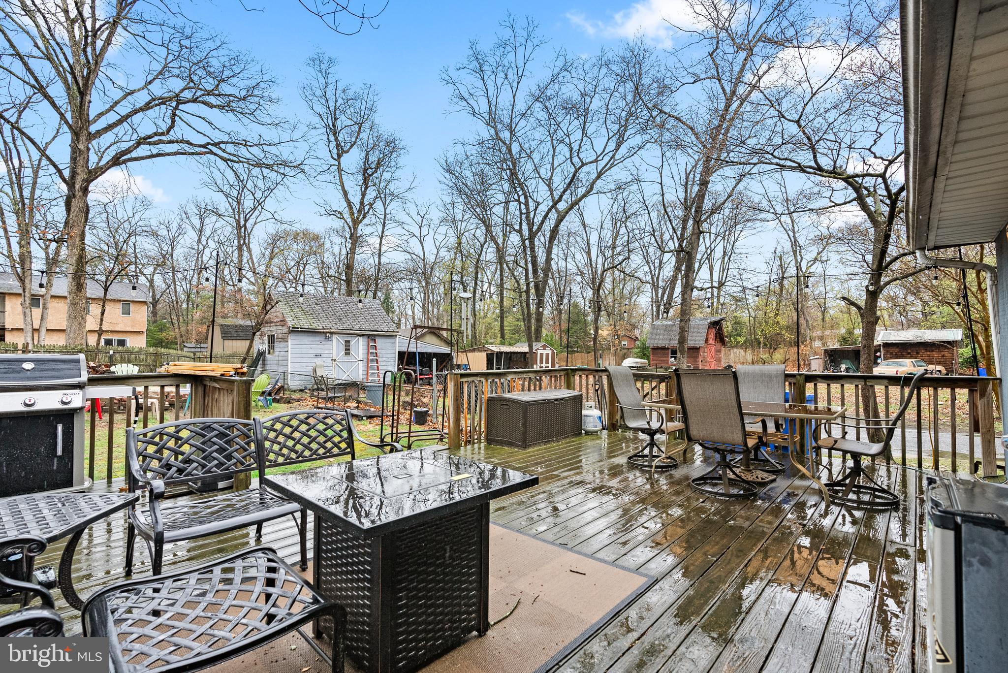 206 E Upper Park Rd