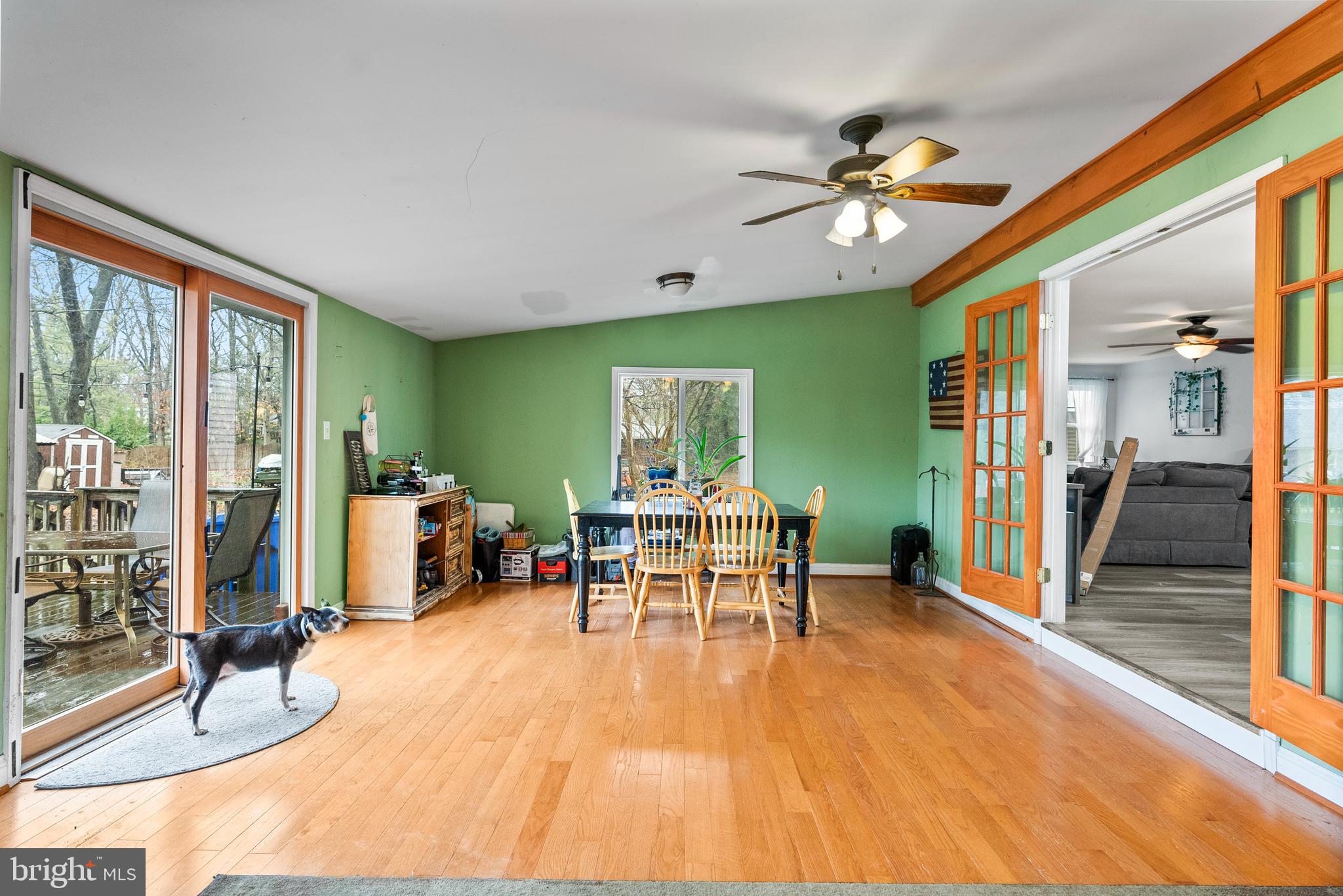 206 E Upper Park Rd
