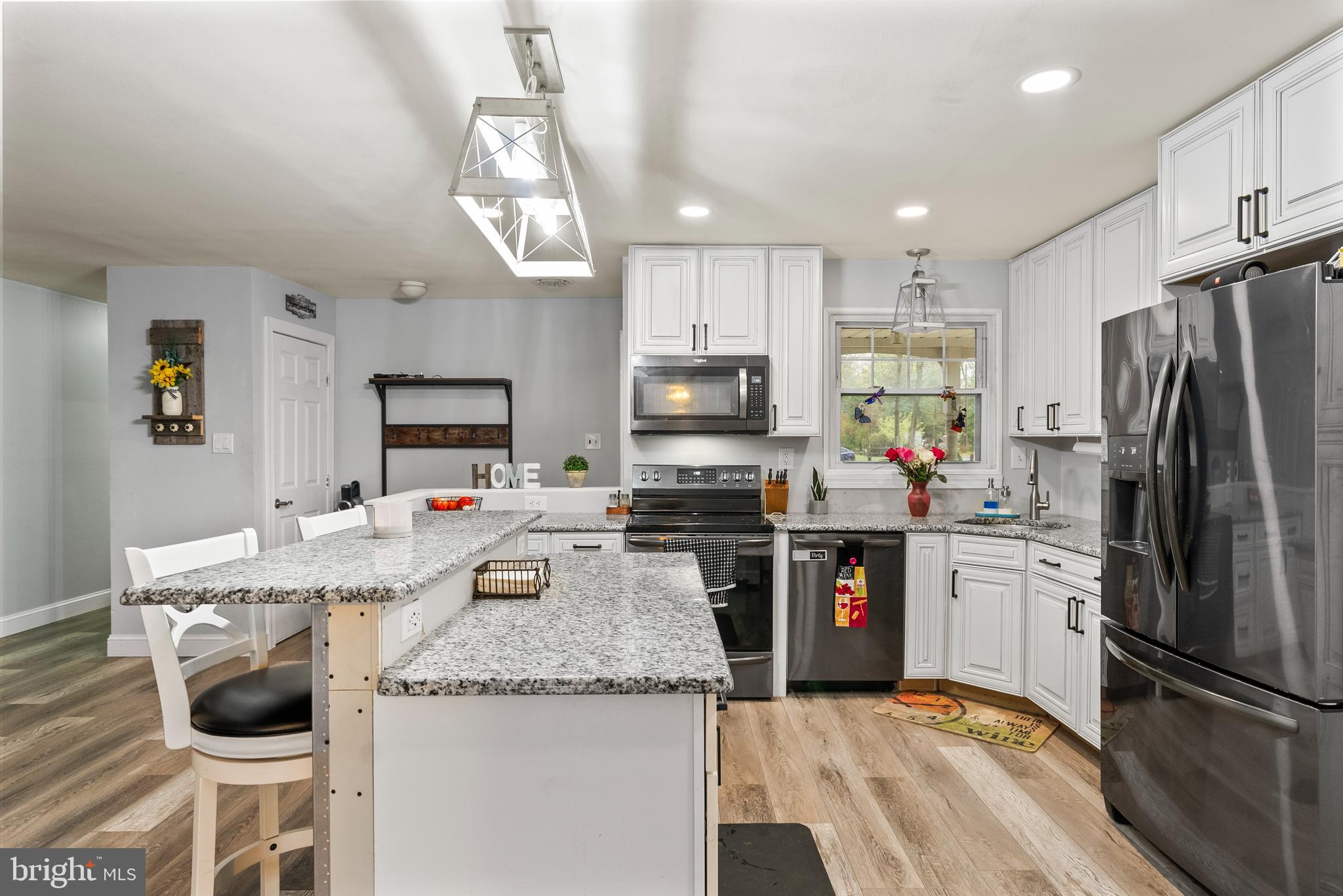 206 E Upper Park Rd