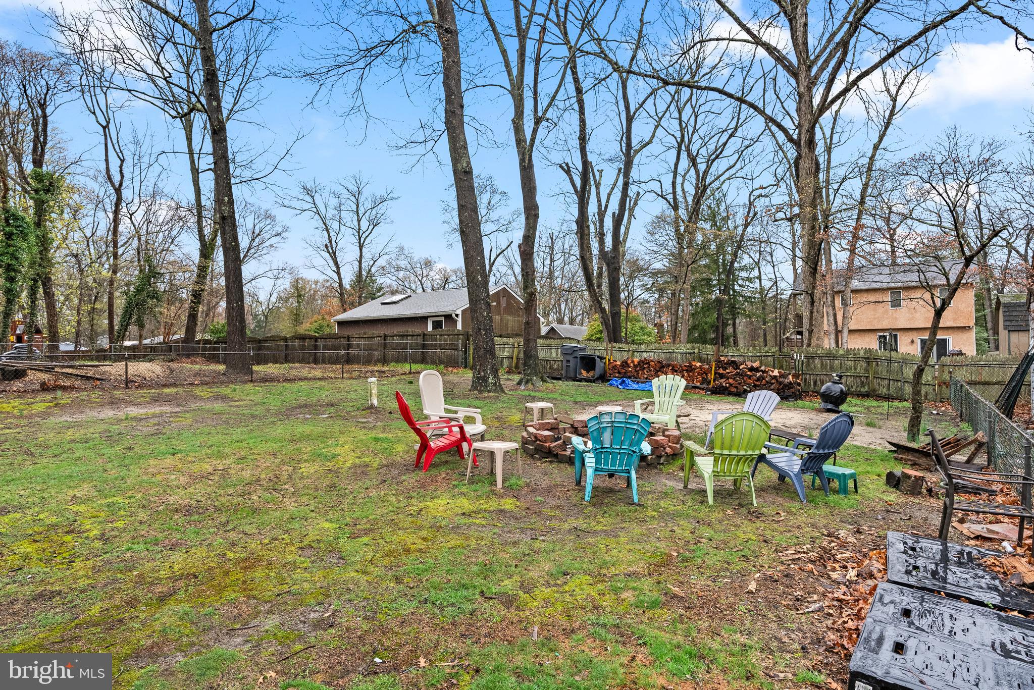 206 E Upper Park Rd