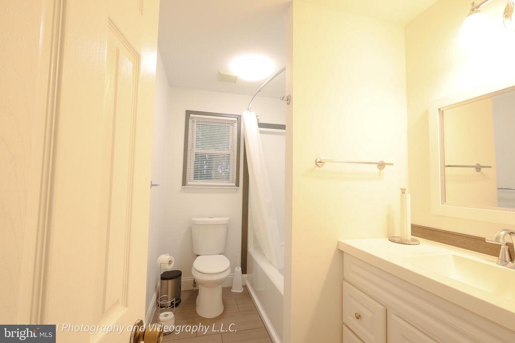 26 WOODSIDE DRIVE