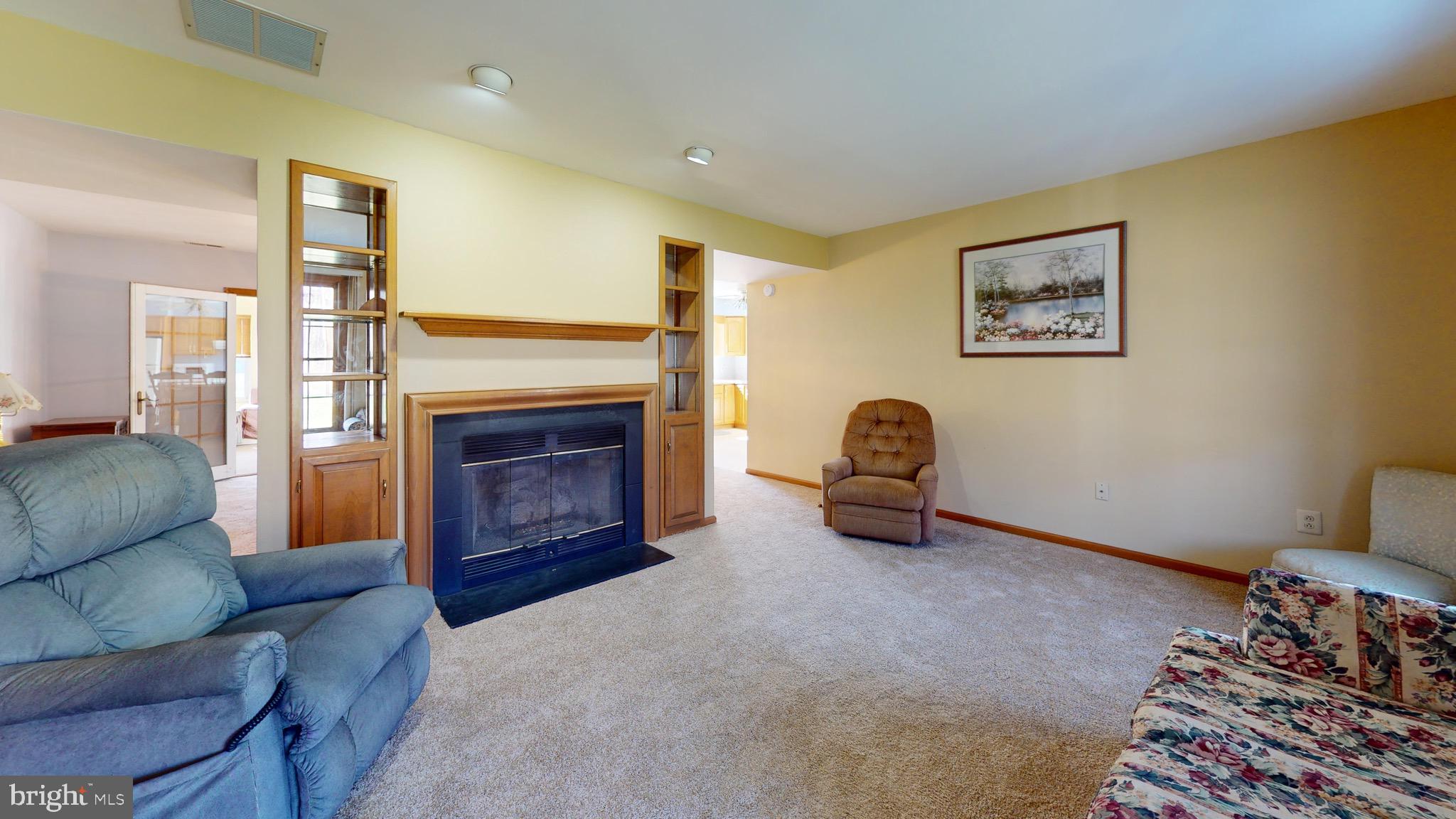 2276 MARLTON PIKE