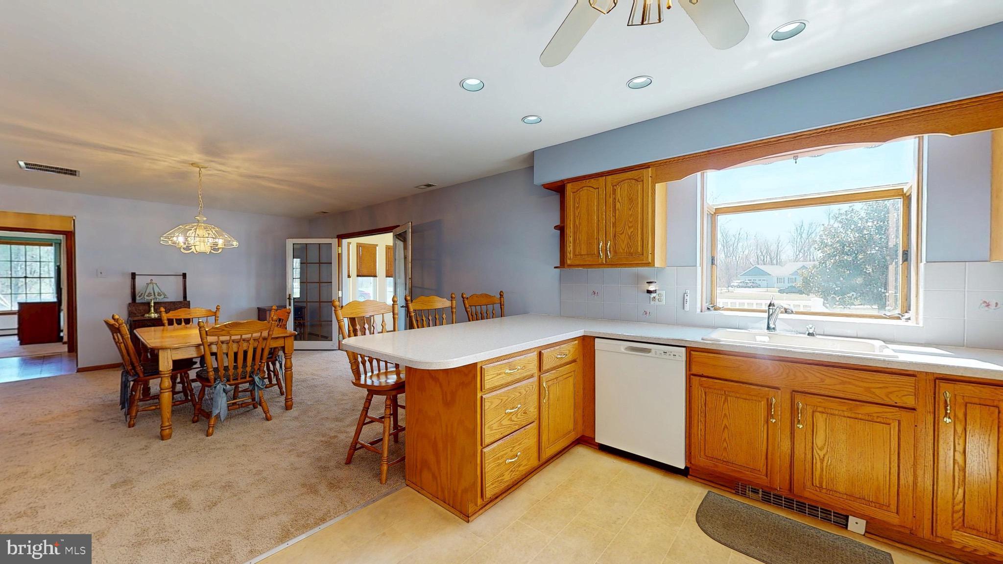 2276 MARLTON PIKE