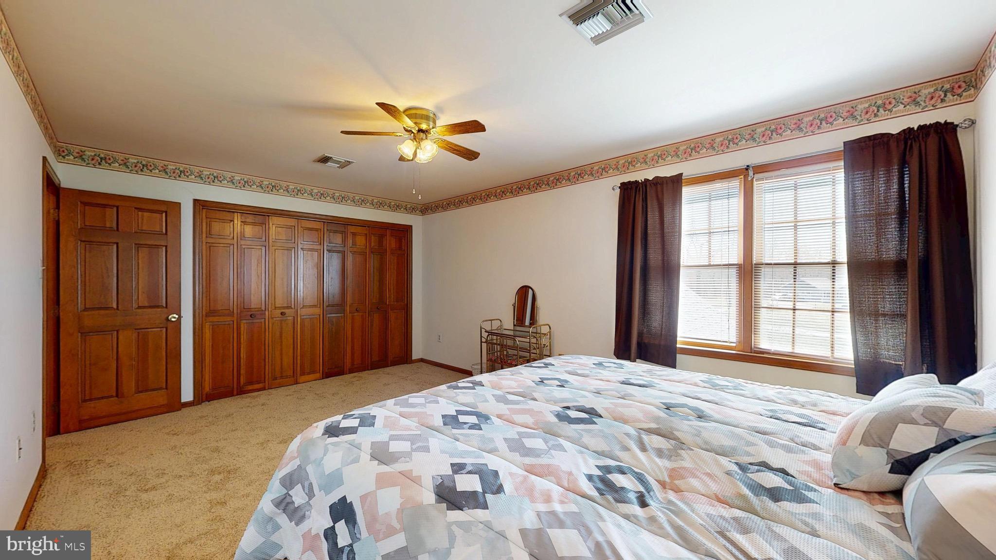2276 MARLTON PIKE