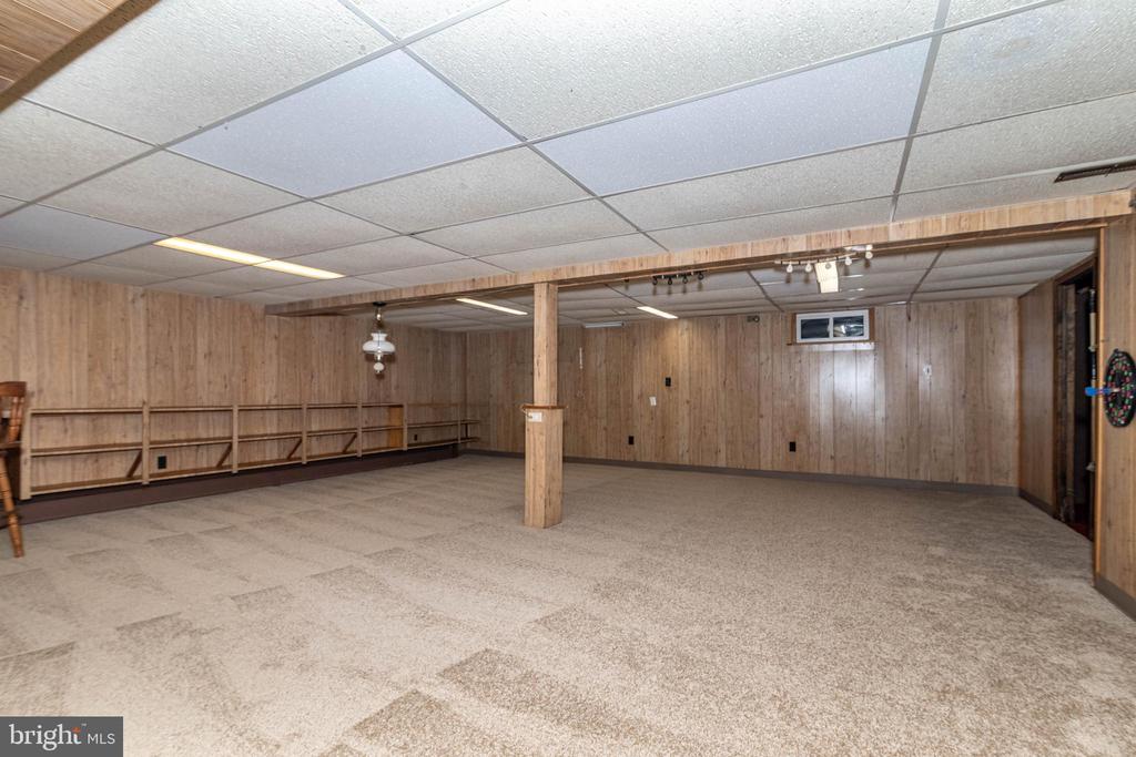 520 POWELL ROAD