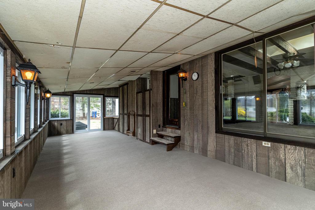 520 POWELL ROAD