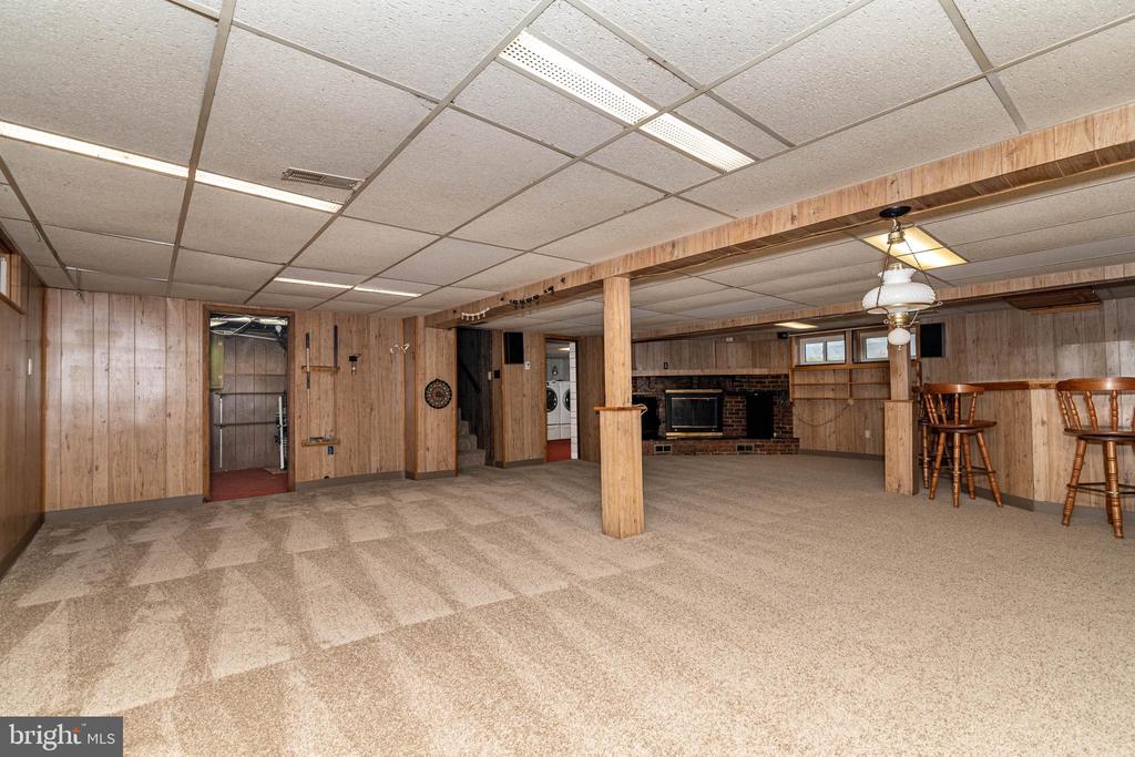 520 POWELL ROAD