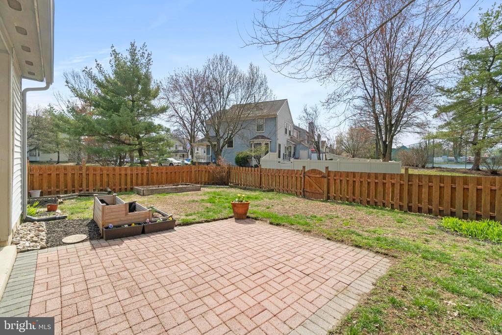 24 BURGUNDY DRIVE