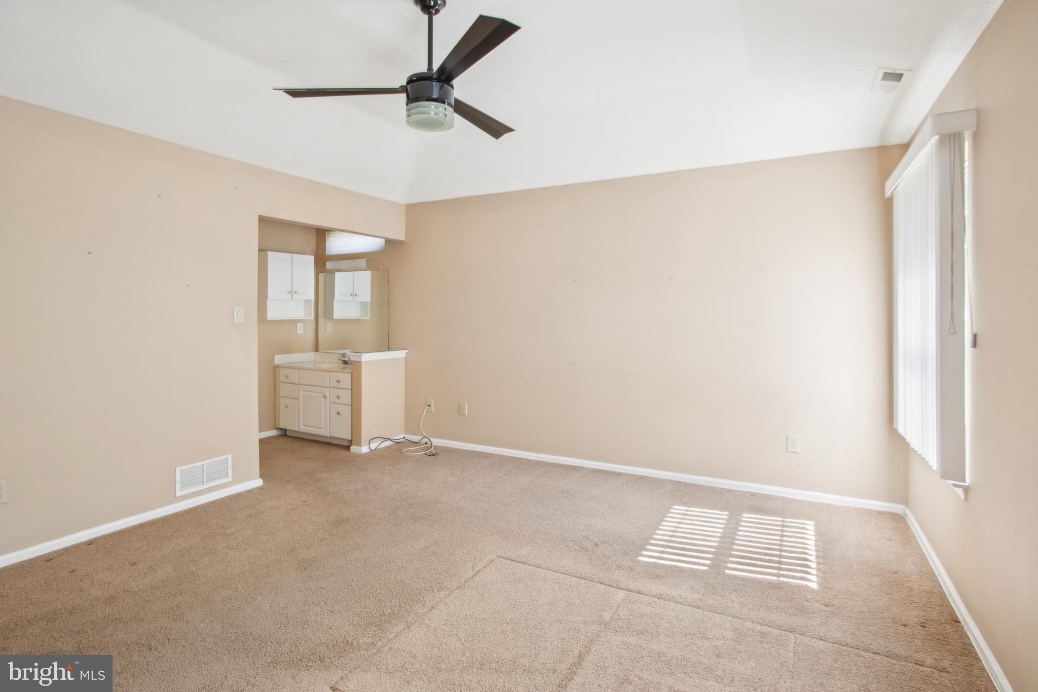 84 PEPPERGRASS DRIVE S