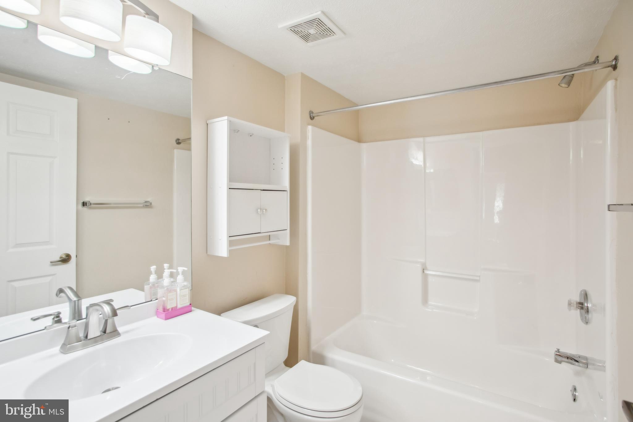 84 PEPPERGRASS DRIVE S